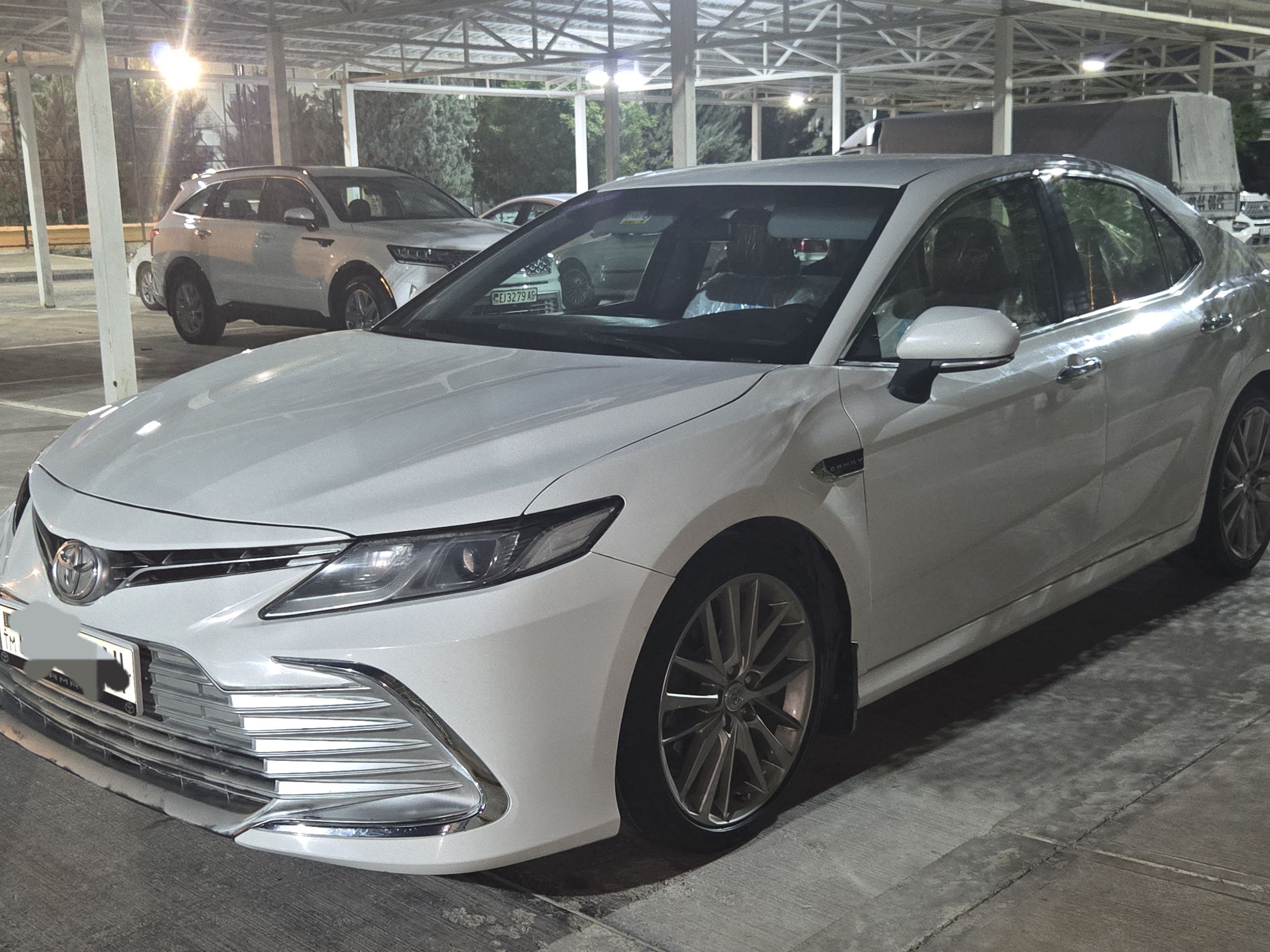 Toyota Camry 2021 - 273 000 TMT - Köşi - img 1