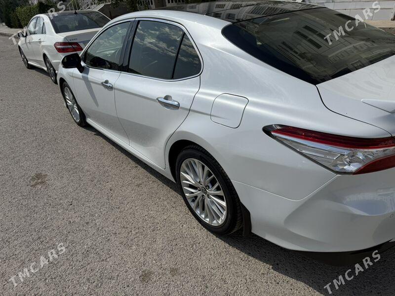 Toyota Camry 2018 - 520 000 TMT - Aşgabat - img 1