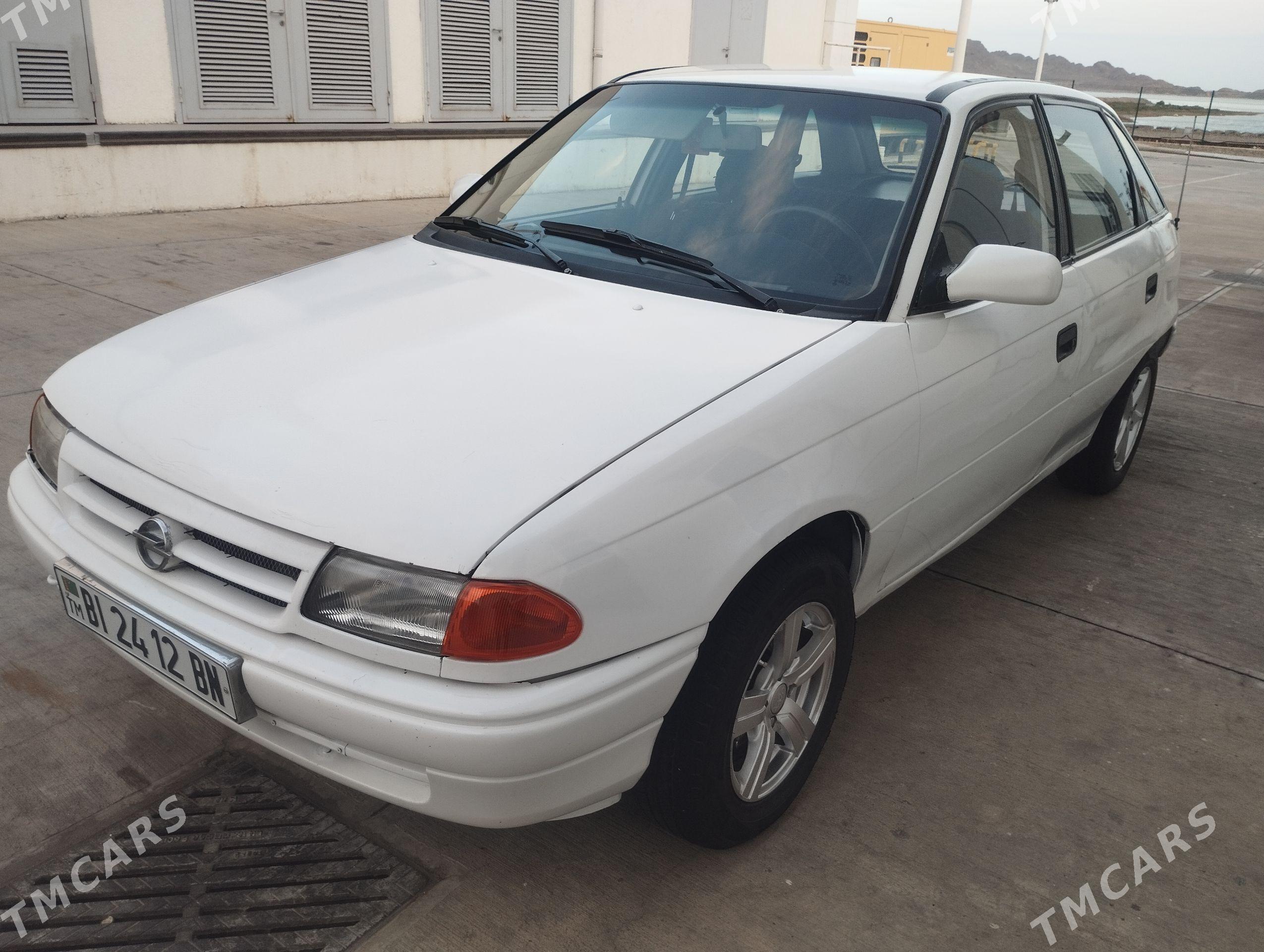 Opel Astra 1992 - 40 000 TMT - Туркменбаши - img 1