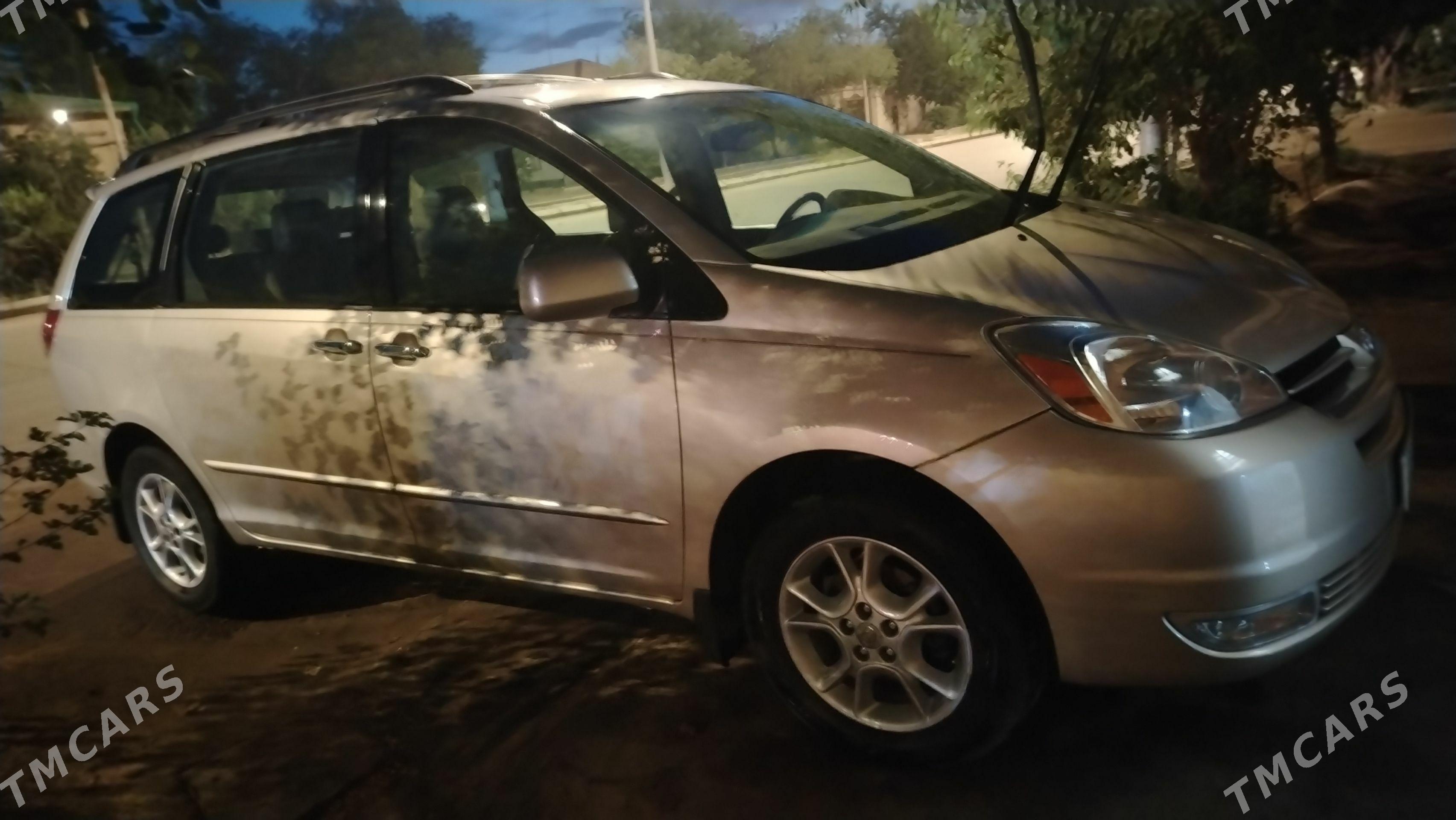 Toyota Sienna 2004 - 280 000 TMT - Daşoguz - img 1