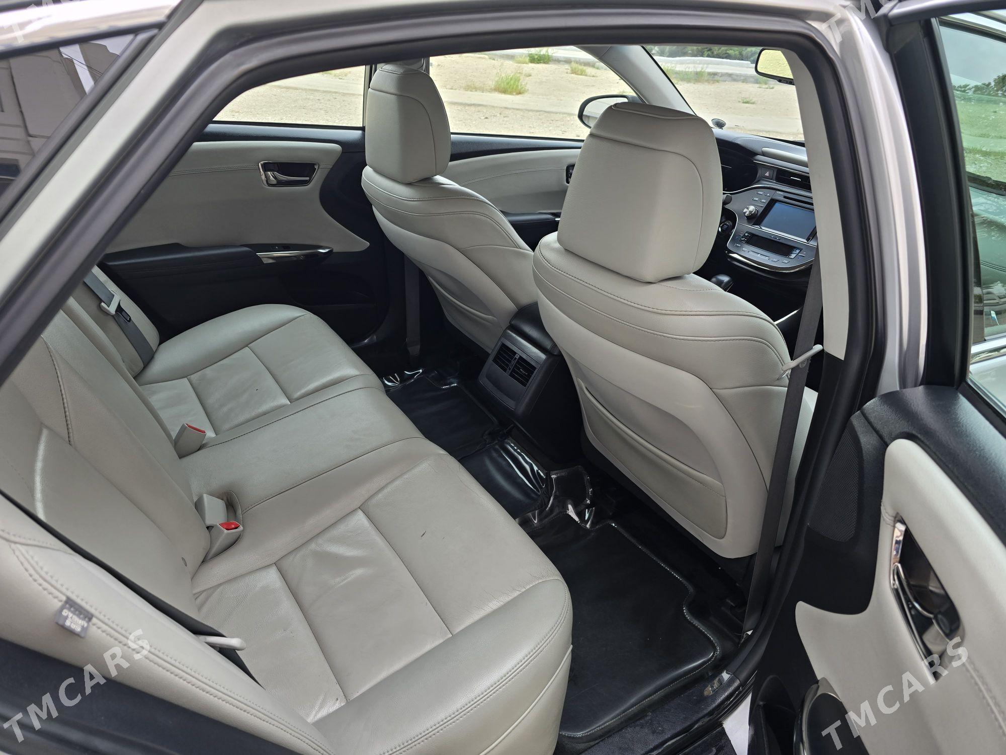 Toyota Avalon 2016 - 350 000 TMT - Балканабат - img 1