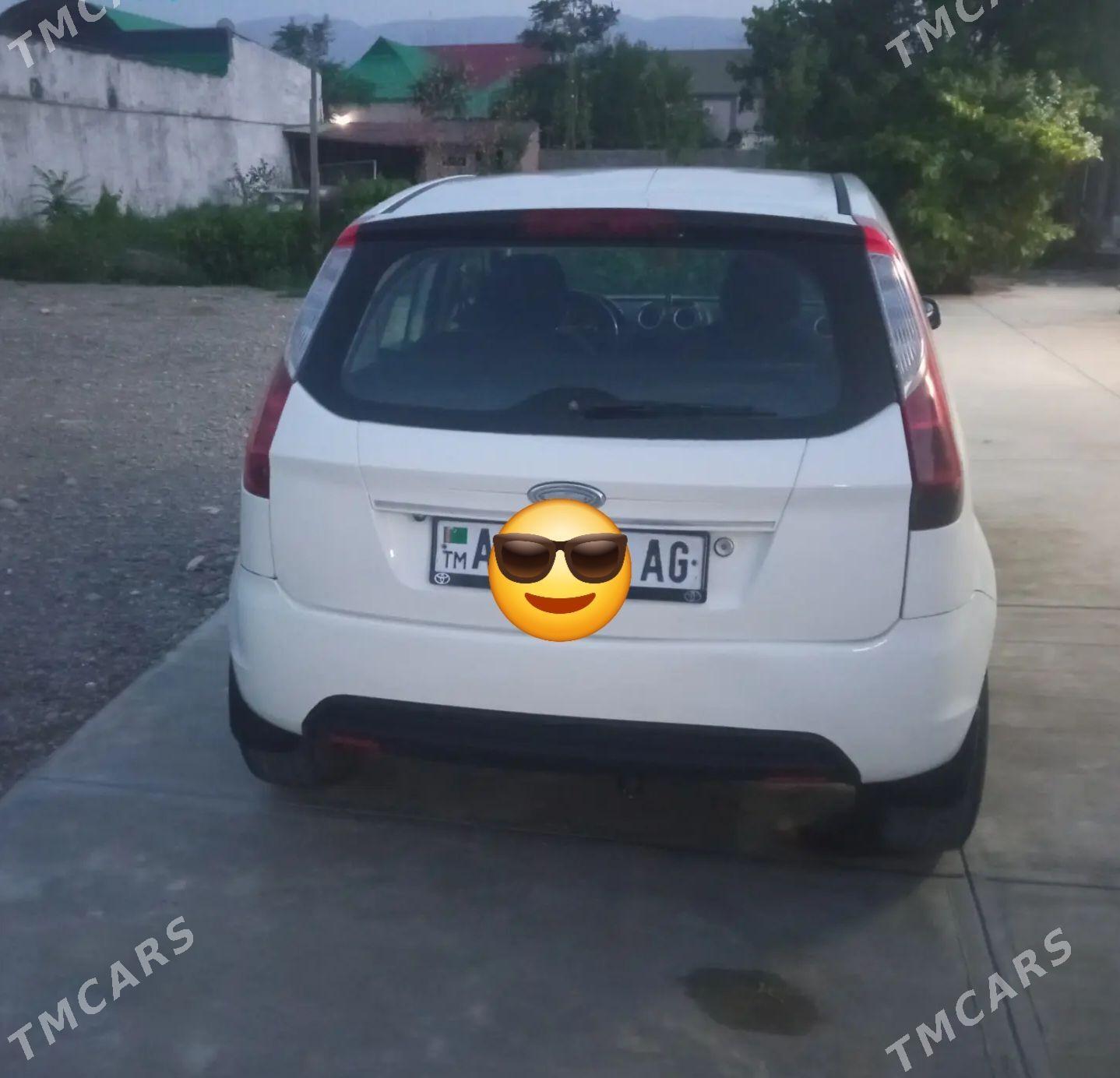 Ford Figo 2012 - 116 000 TMT - Ашхабад - img 1