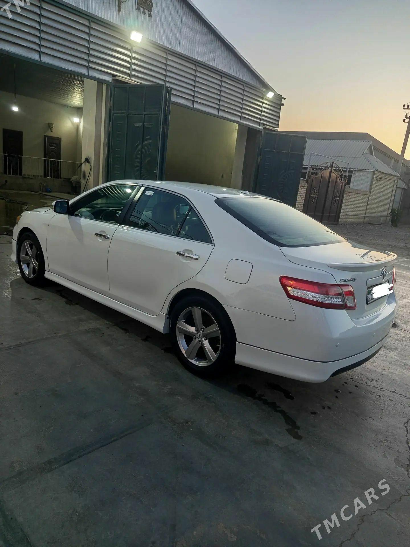 Toyota Camry 2009 - 200 000 TMT - Baýramaly - img 1