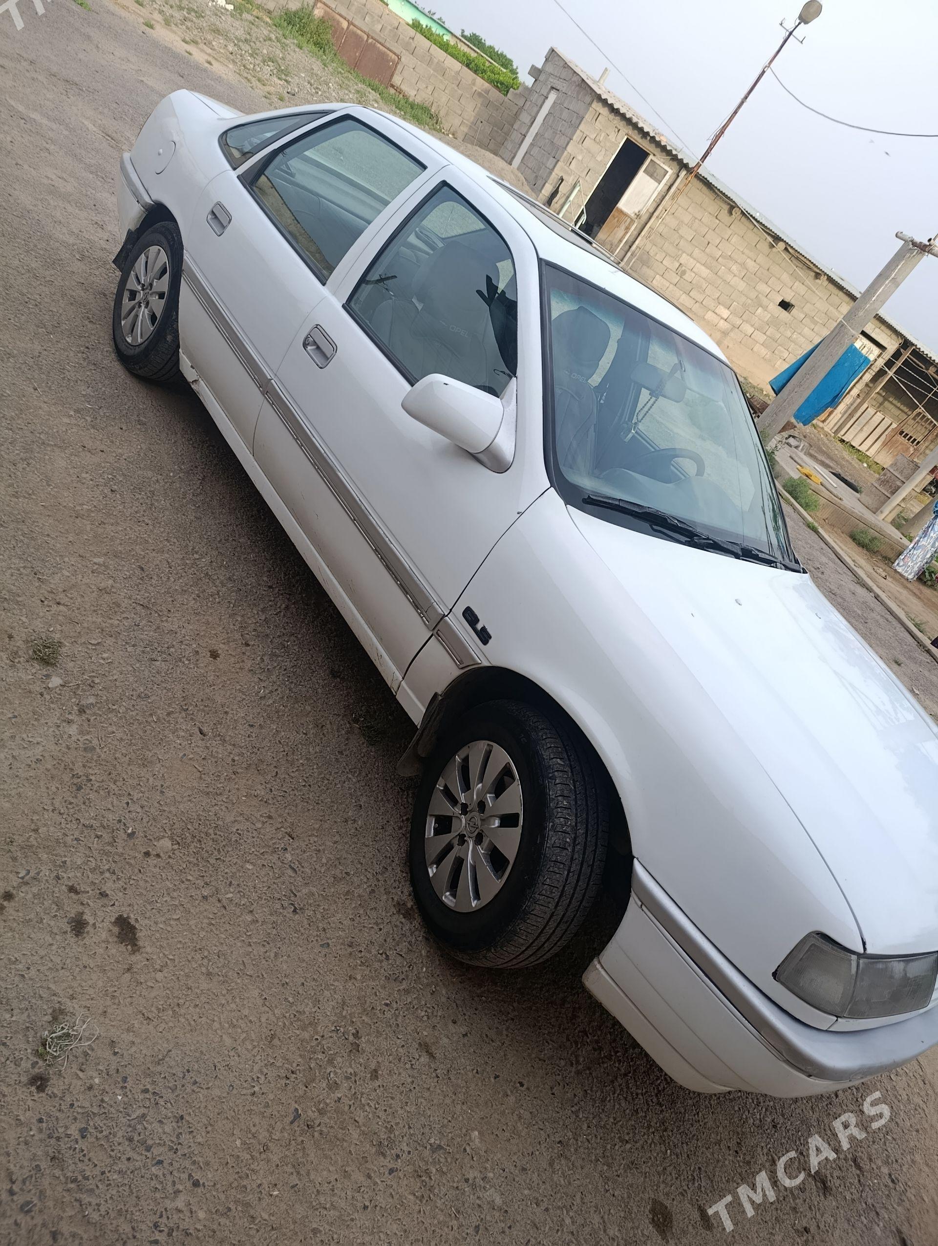 Opel Vectra 1992 - 43 000 TMT - Кака - img 1