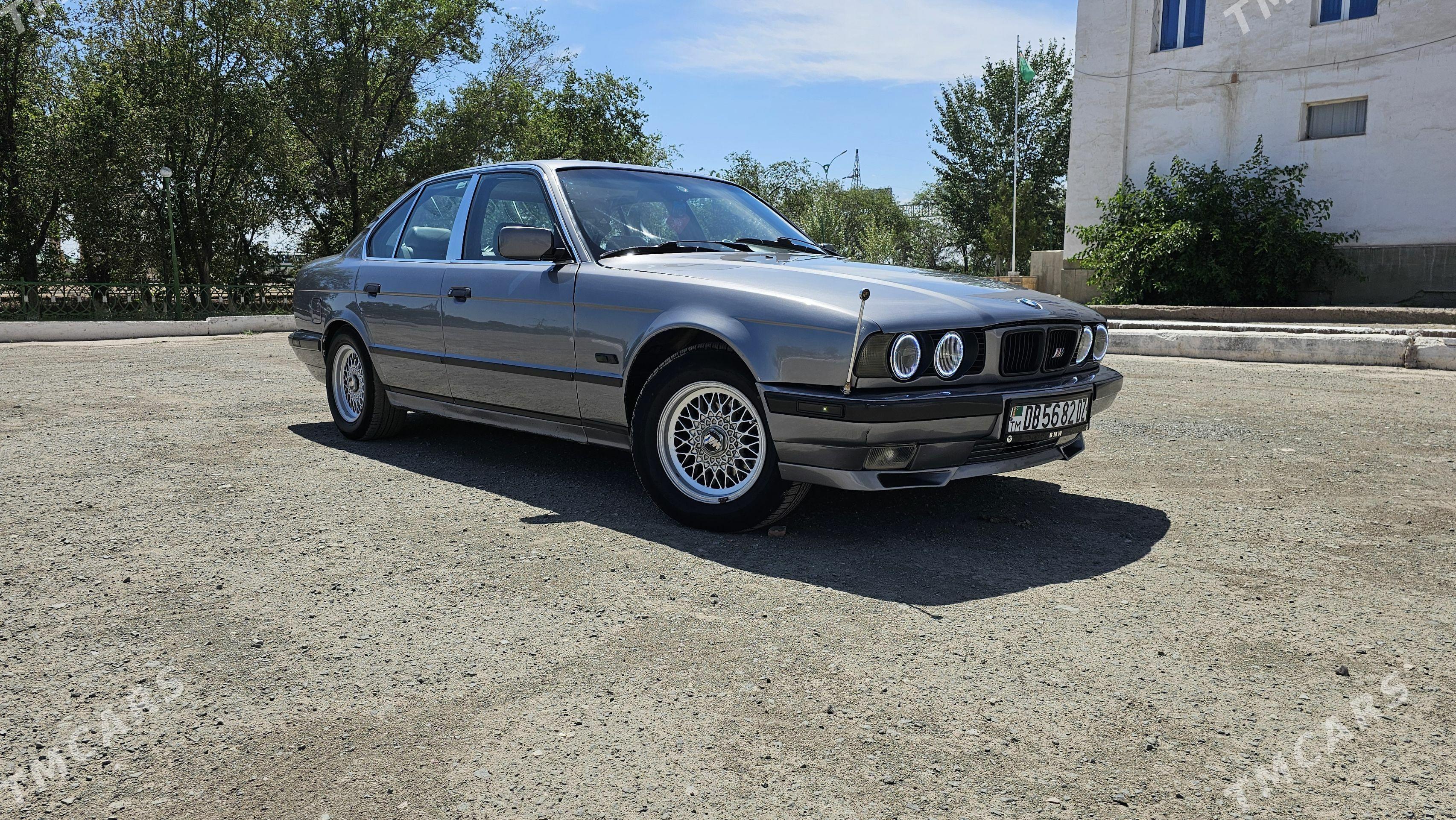 BMW 525 1995 - 92 000 TMT - Кёнеургенч - img 1