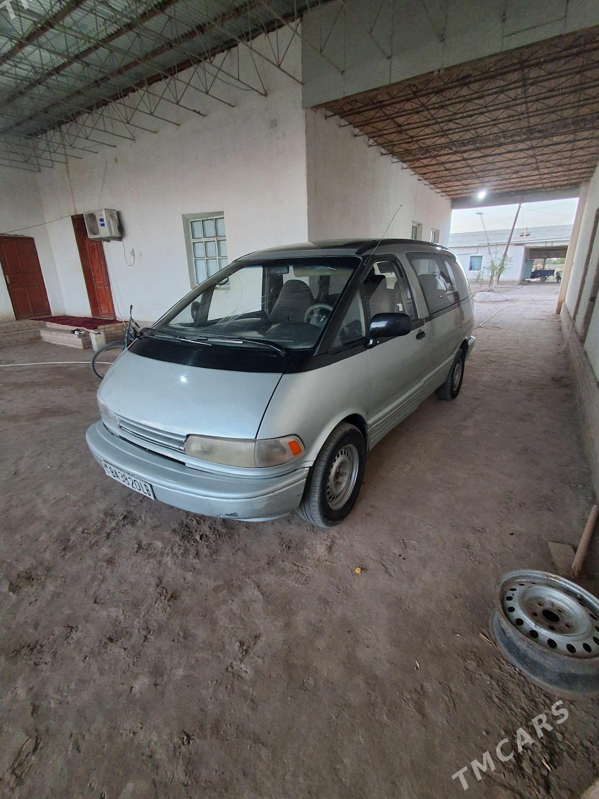 Toyota Previa 1993 - 60 000 TMT - Керки - img 1