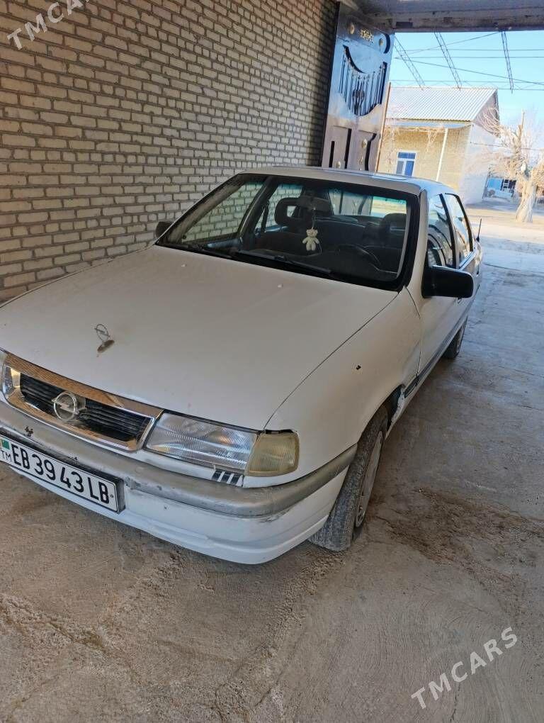 Opel Vectra 1990 - 24 000 TMT - Saýat - img 1