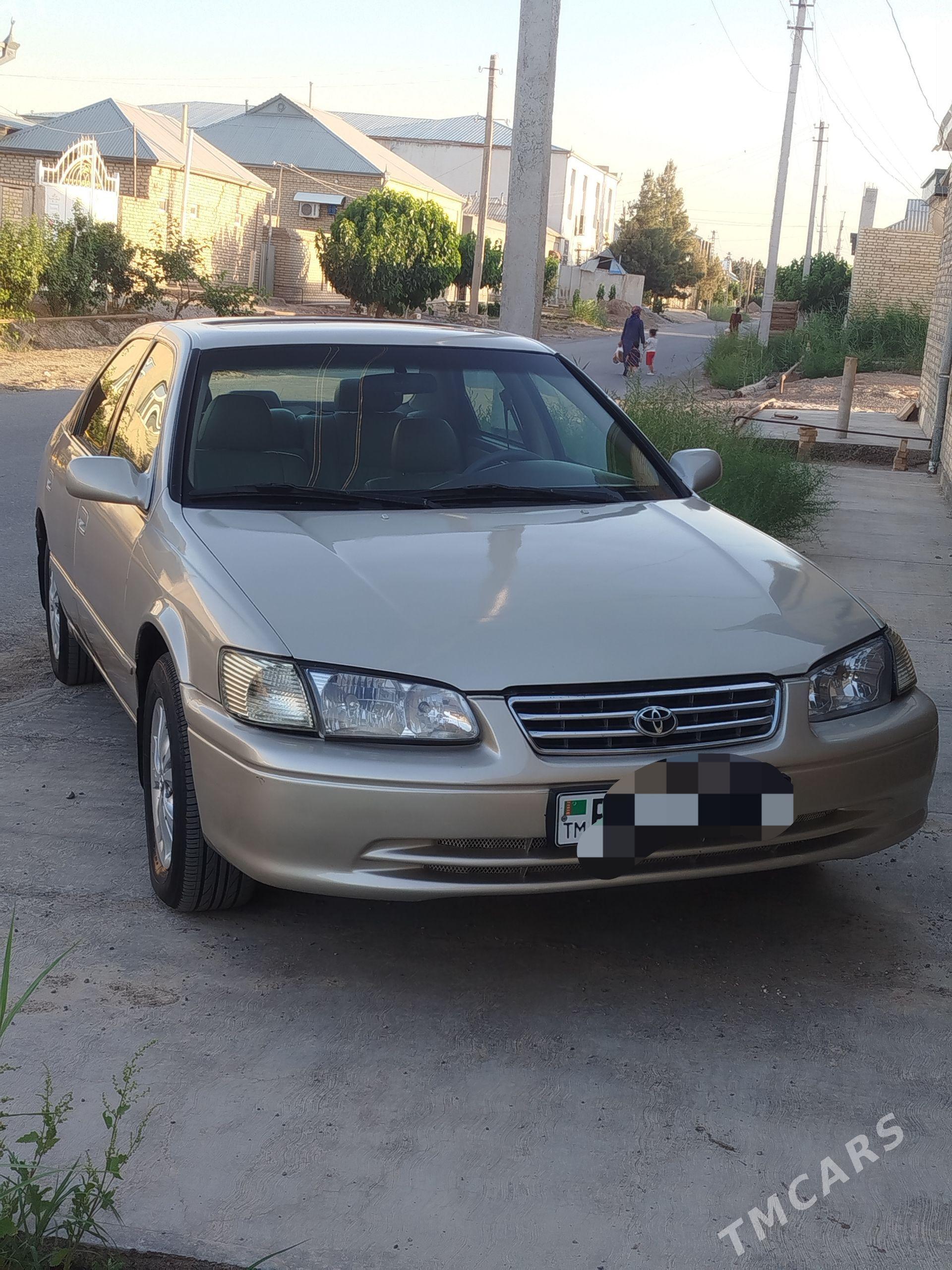 Toyota Camry 1998 - 135 000 TMT - Mary - img 1