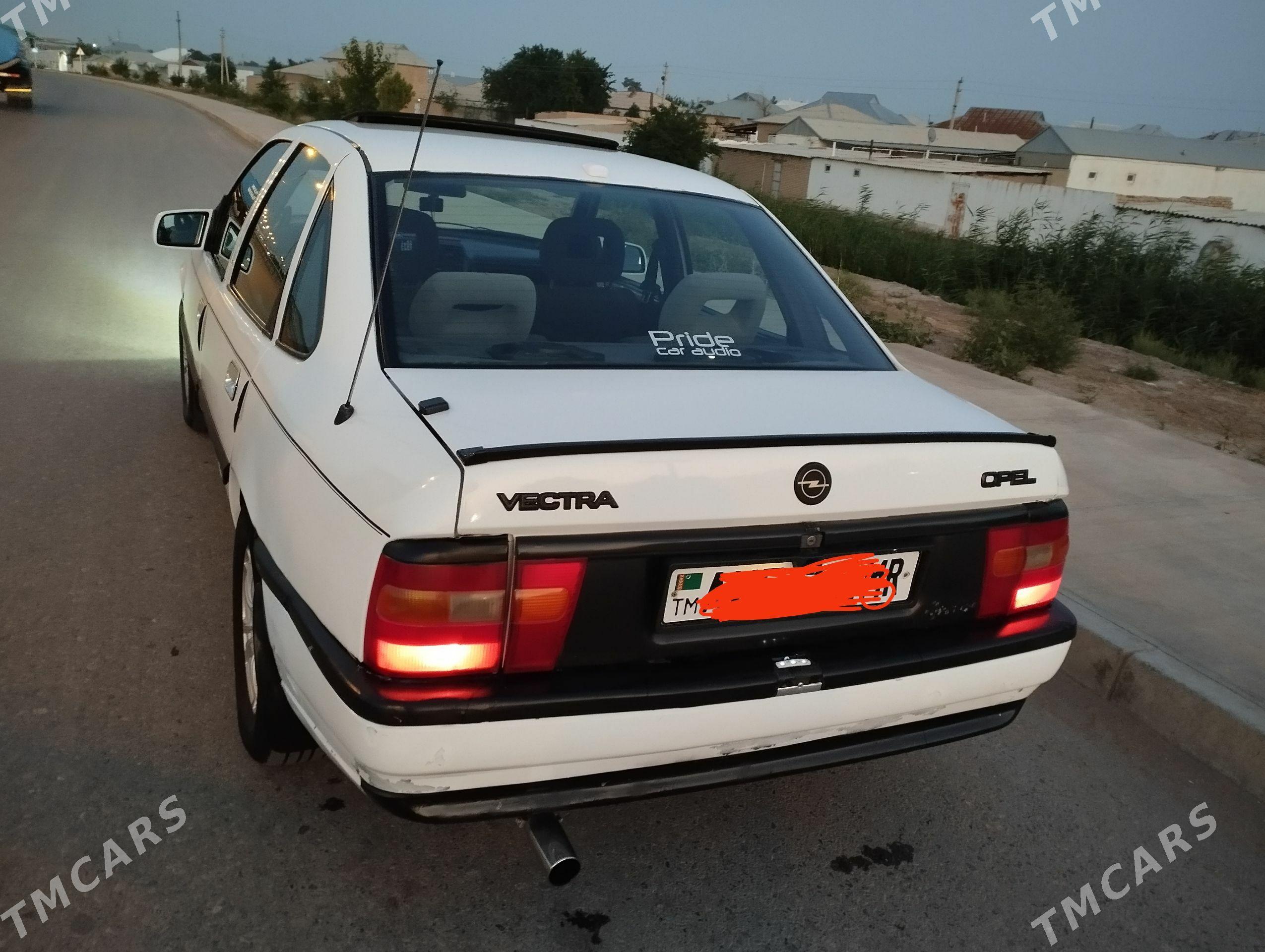 Opel Vectra 1992 - 45 000 TMT - Murgap - img 1