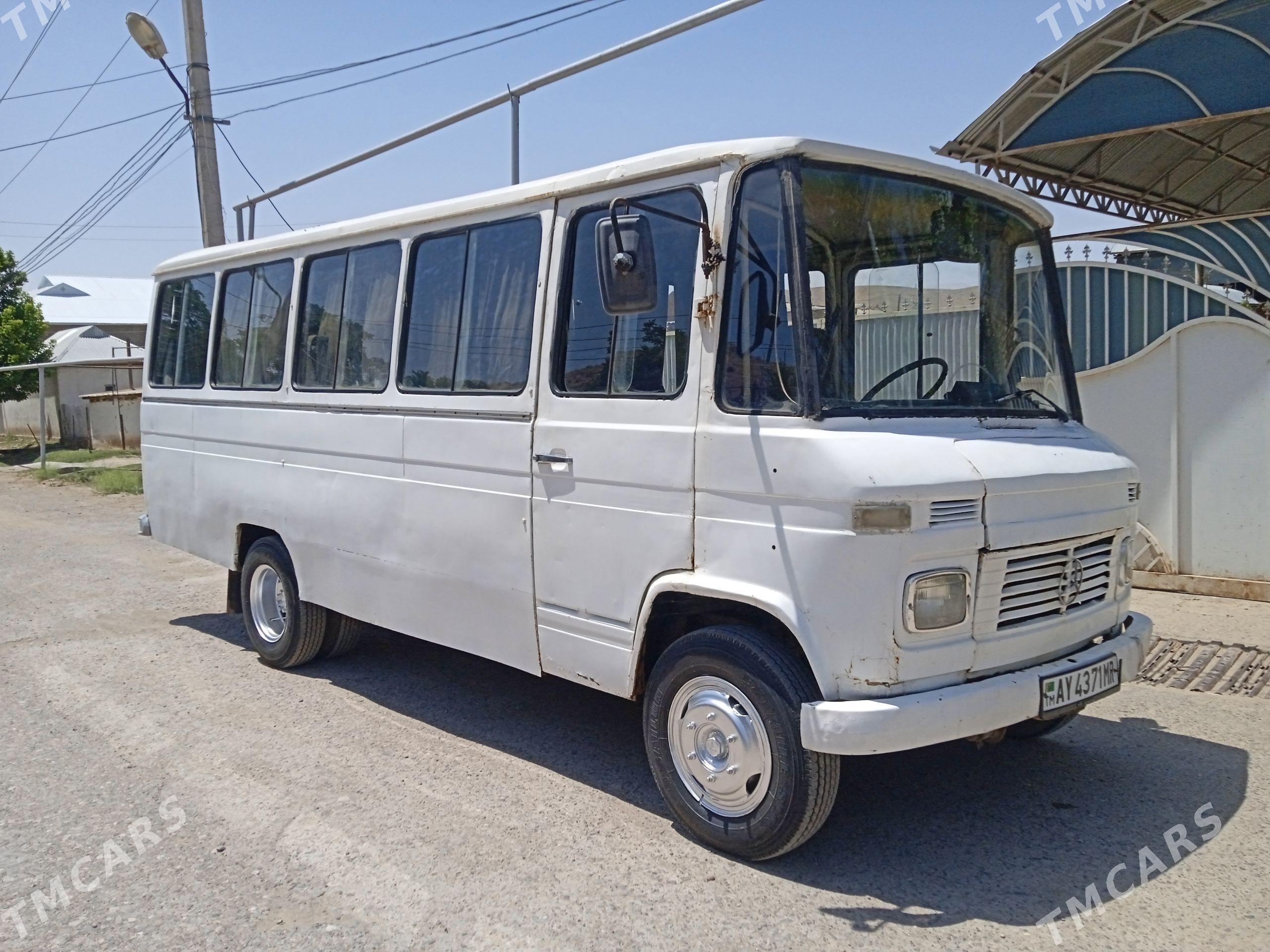 Mercedes-Benz Viano 1995 - 85 000 TMT - Ýolöten - img 1