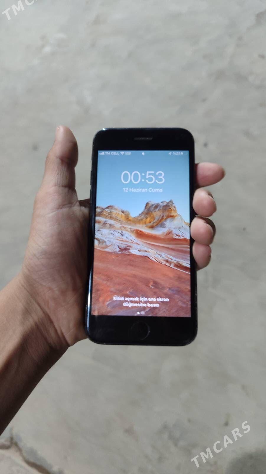 IPhone 7 - Чарджоу - img 1
