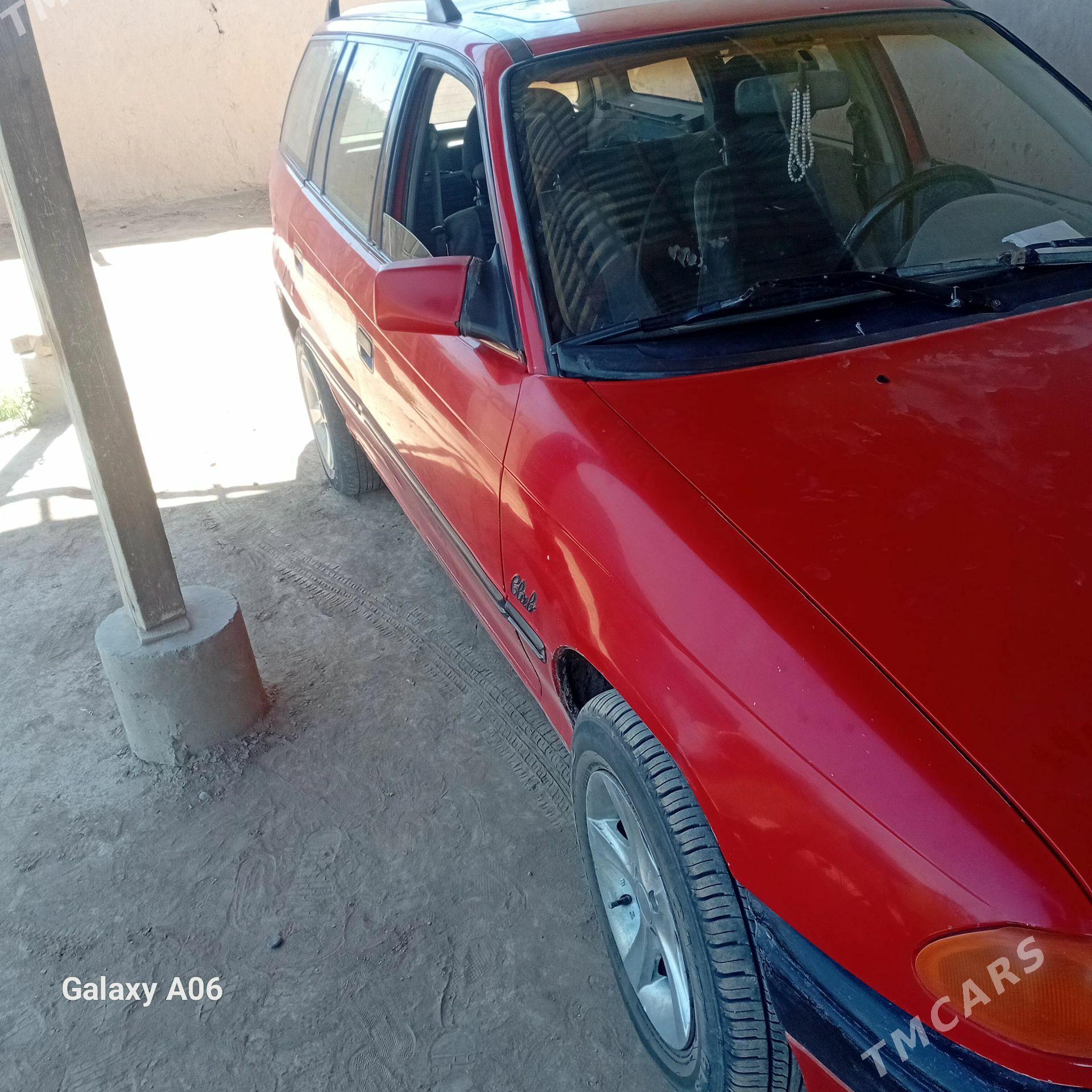 Opel Astra 1992 - 35 000 TMT - Шабатский этрап - img 1