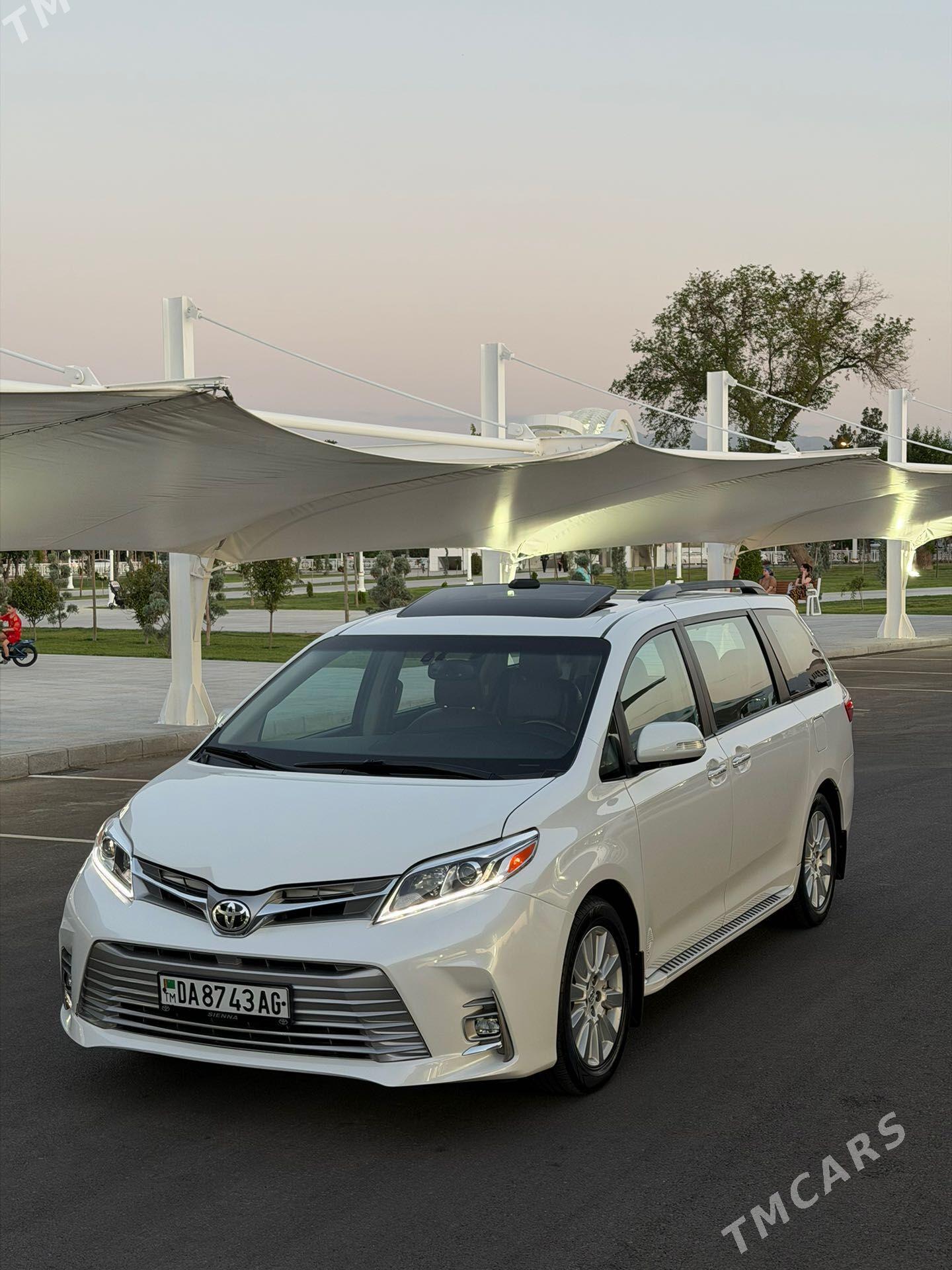Toyota Sienna 2018 - 460 000 TMT - Ашхабад - img 1