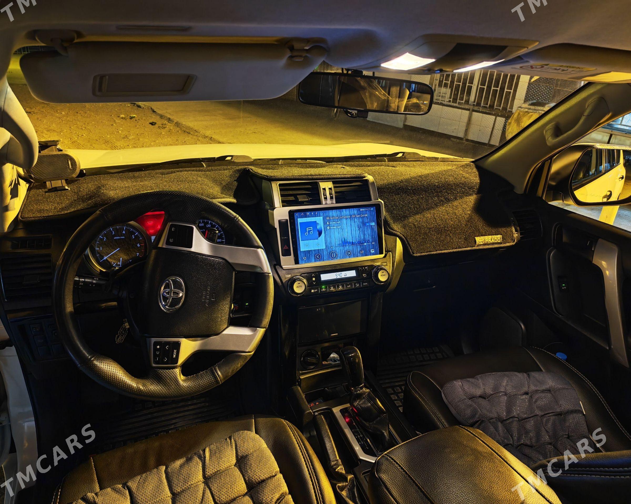 Toyota Land Cruiser Prado 2014 - 670 000 TMT - Хазар - img 1