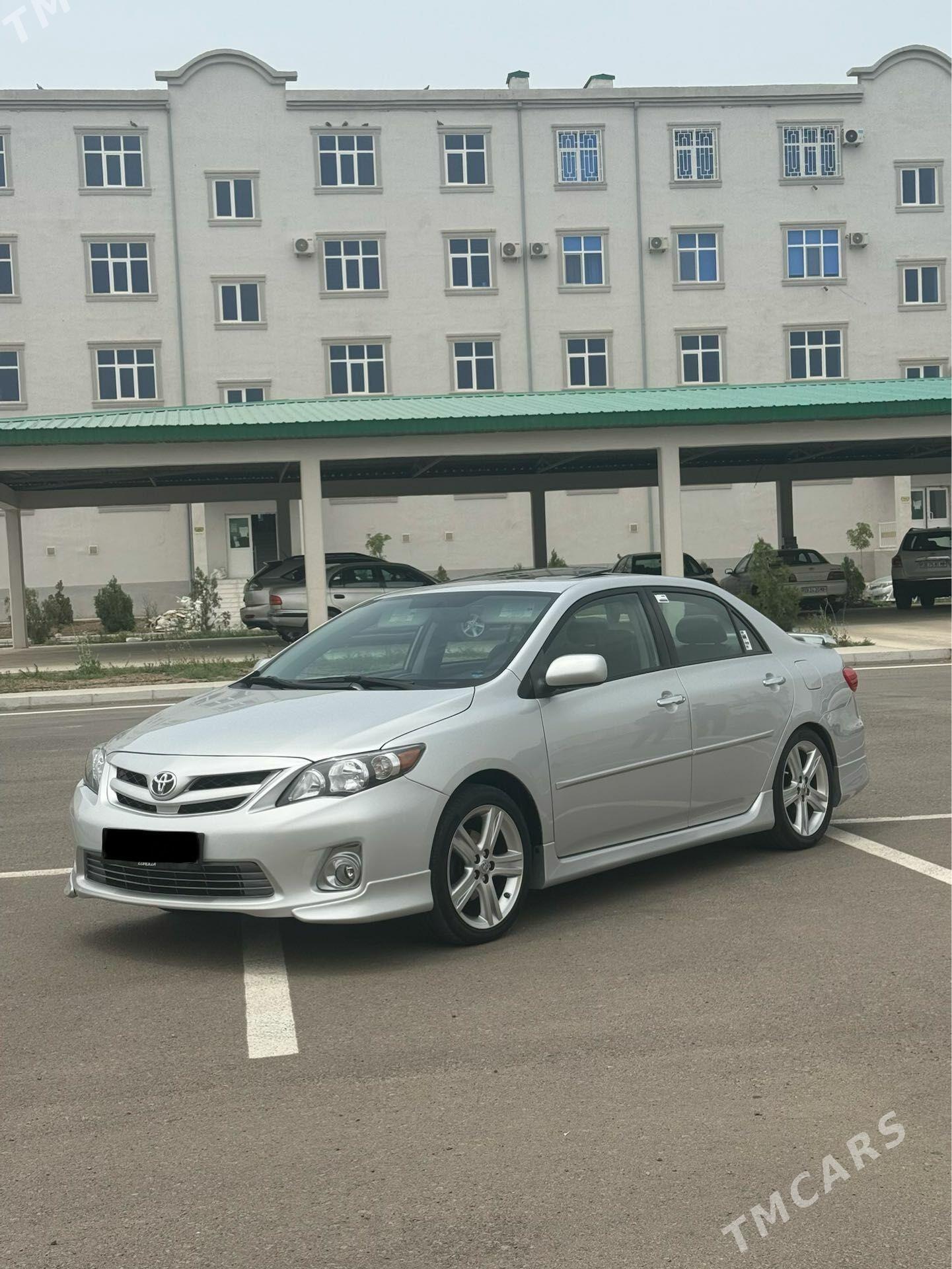 Toyota Corolla 2012 - 220 000 TMT - Мары - img 1