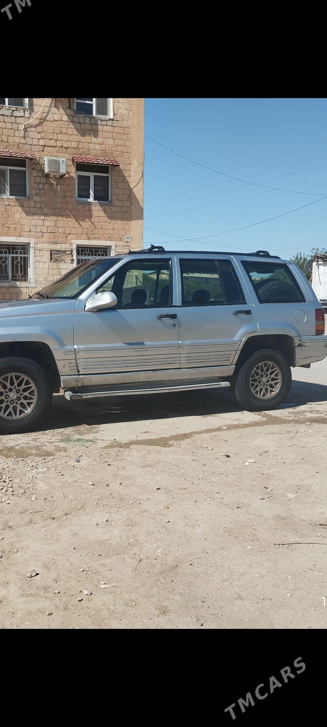 Jeep Grand Cherokee 1995 - 45 000 TMT - Balkanabat - img 1