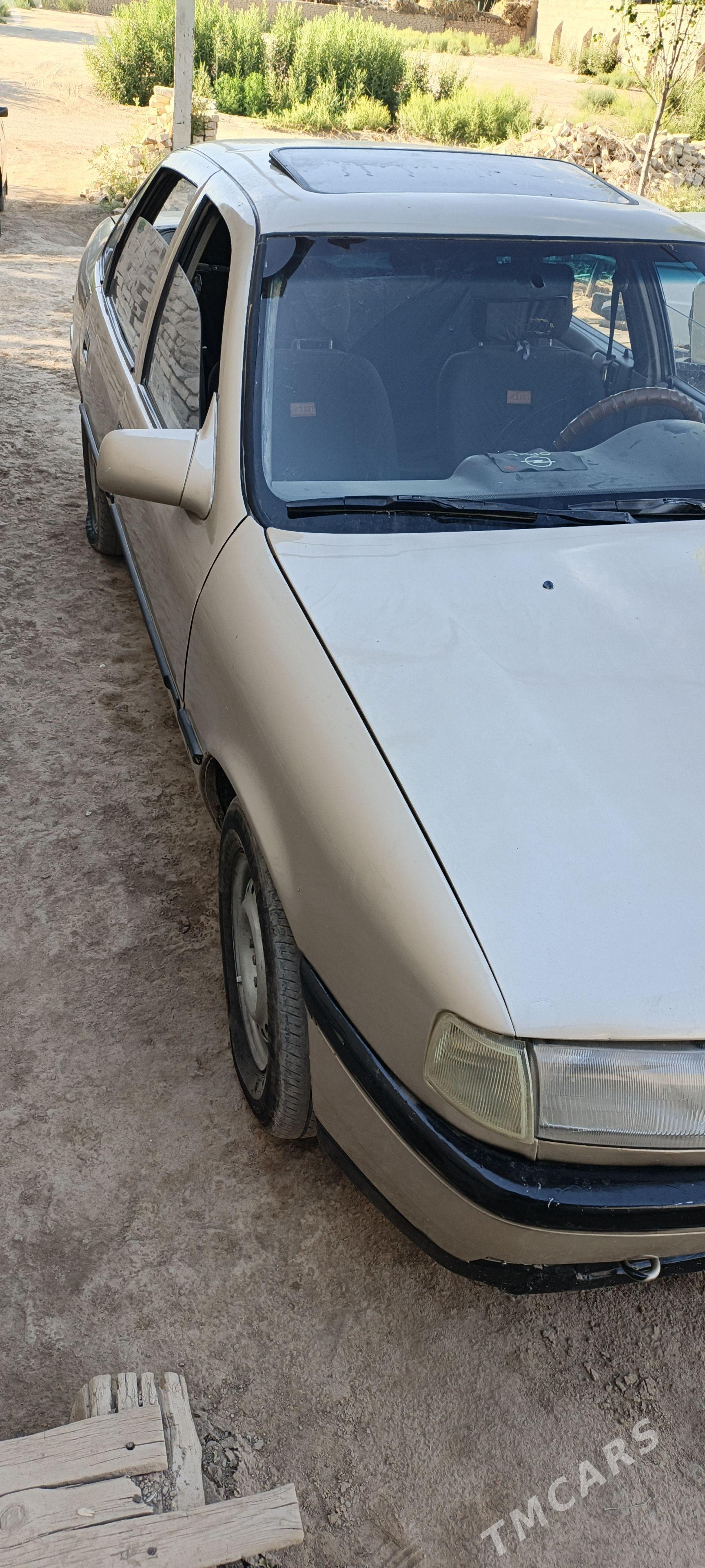 Opel Vectra 1991 - 27 000 TMT - Gubadag - img 1