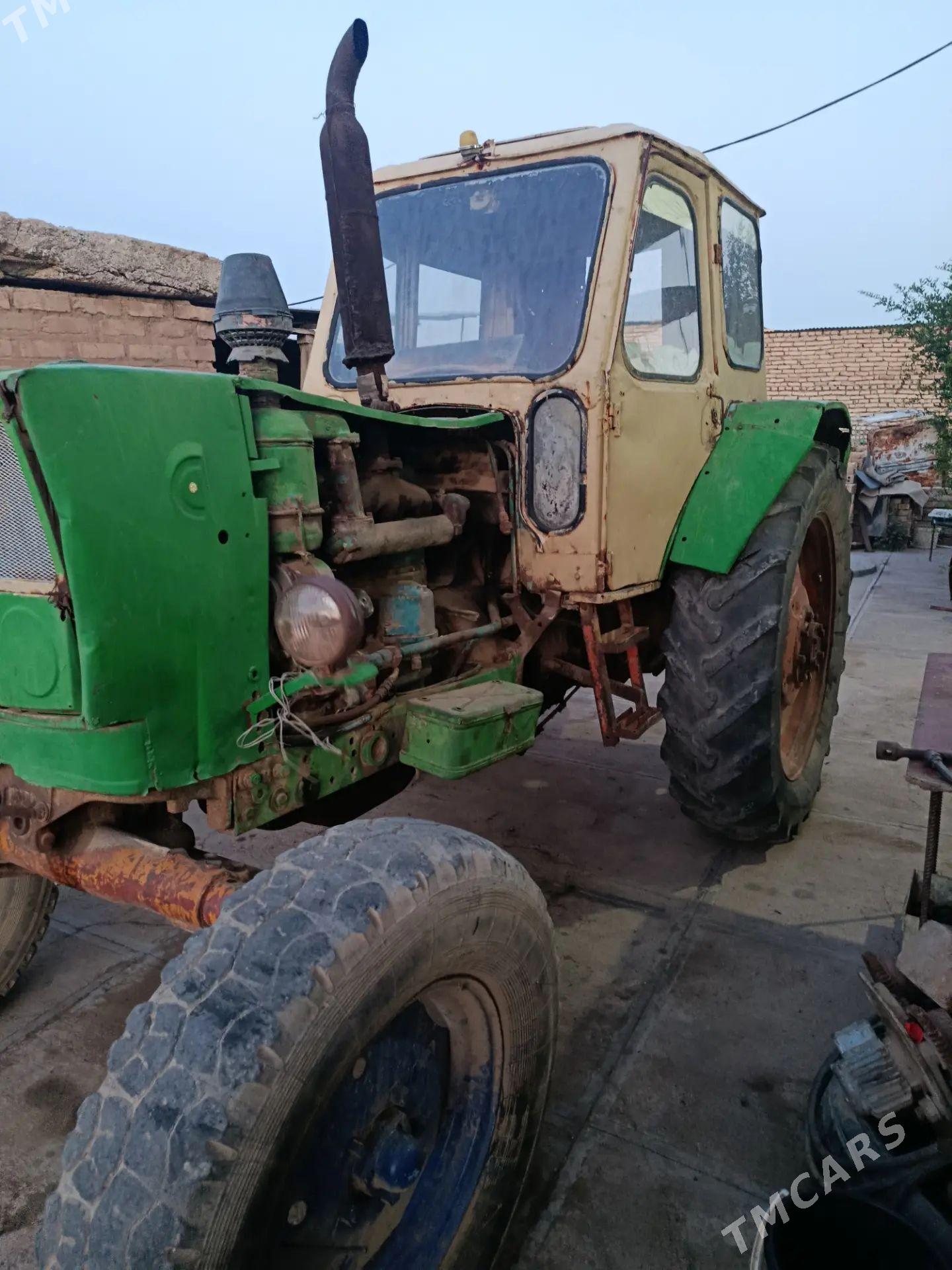 MTZ 82 1980 - 35 000 TMT - Sarahs - img 1