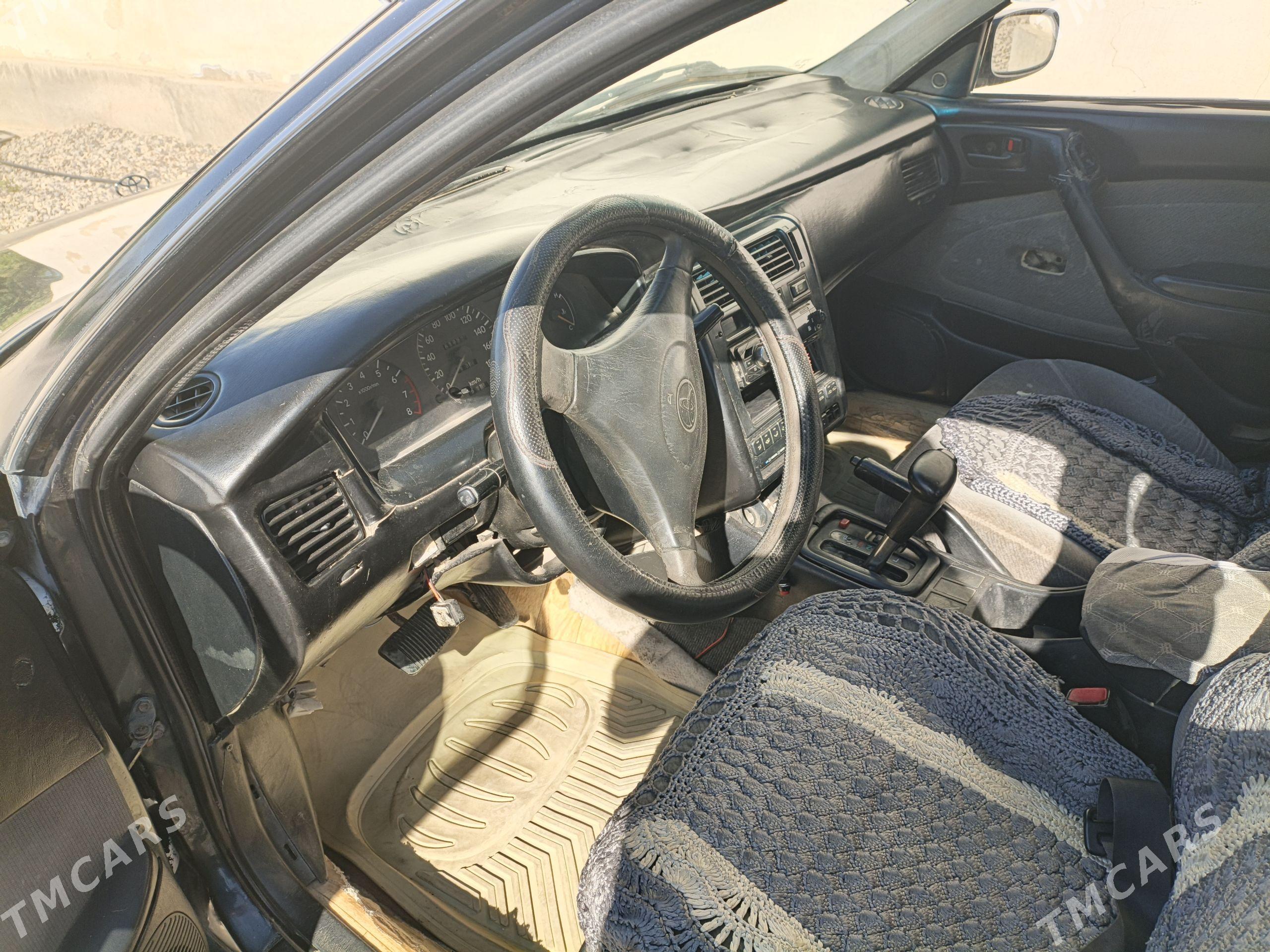 Toyota Corona 1992 - 42 000 TMT - Мары - img 1