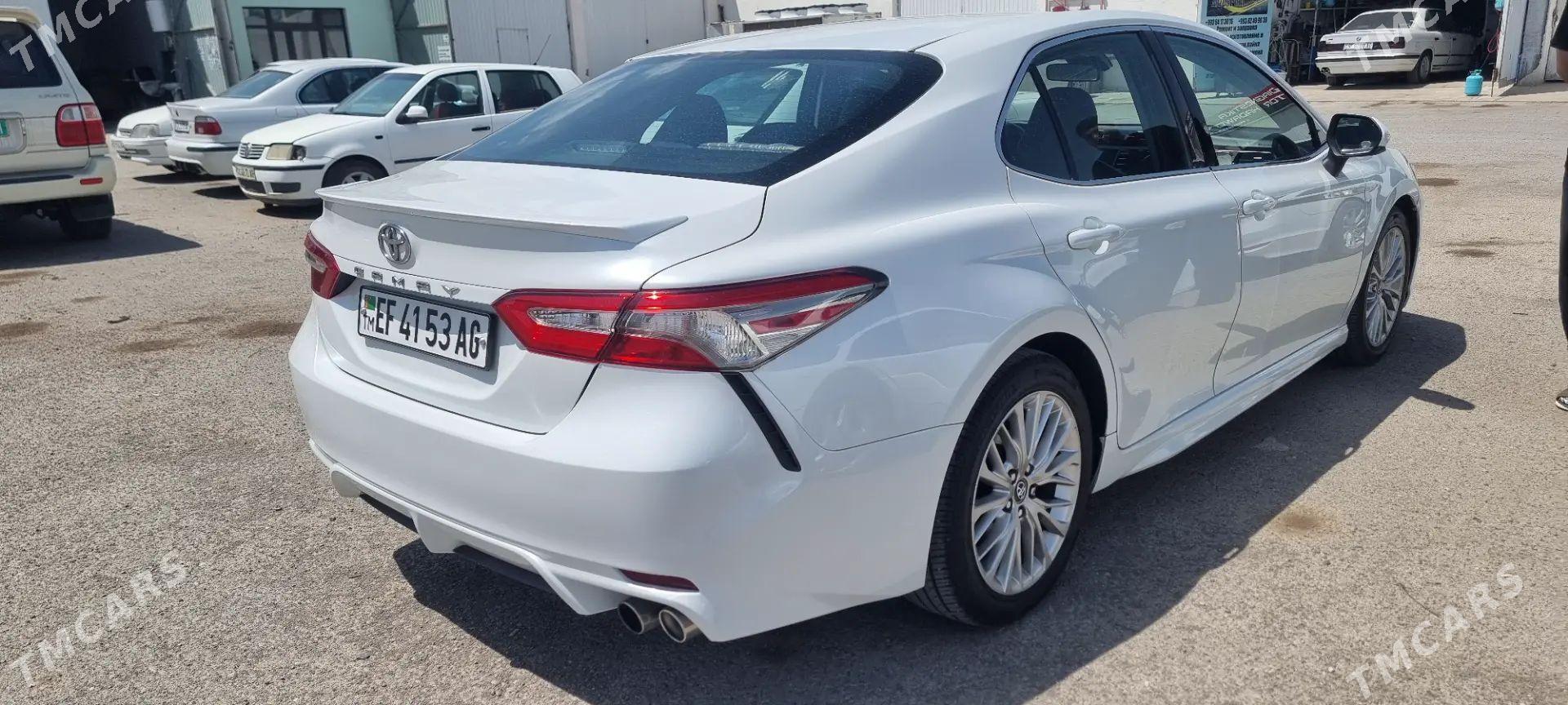 Toyota Camry 2018 - 295 000 TMT - Ашхабад - img 1