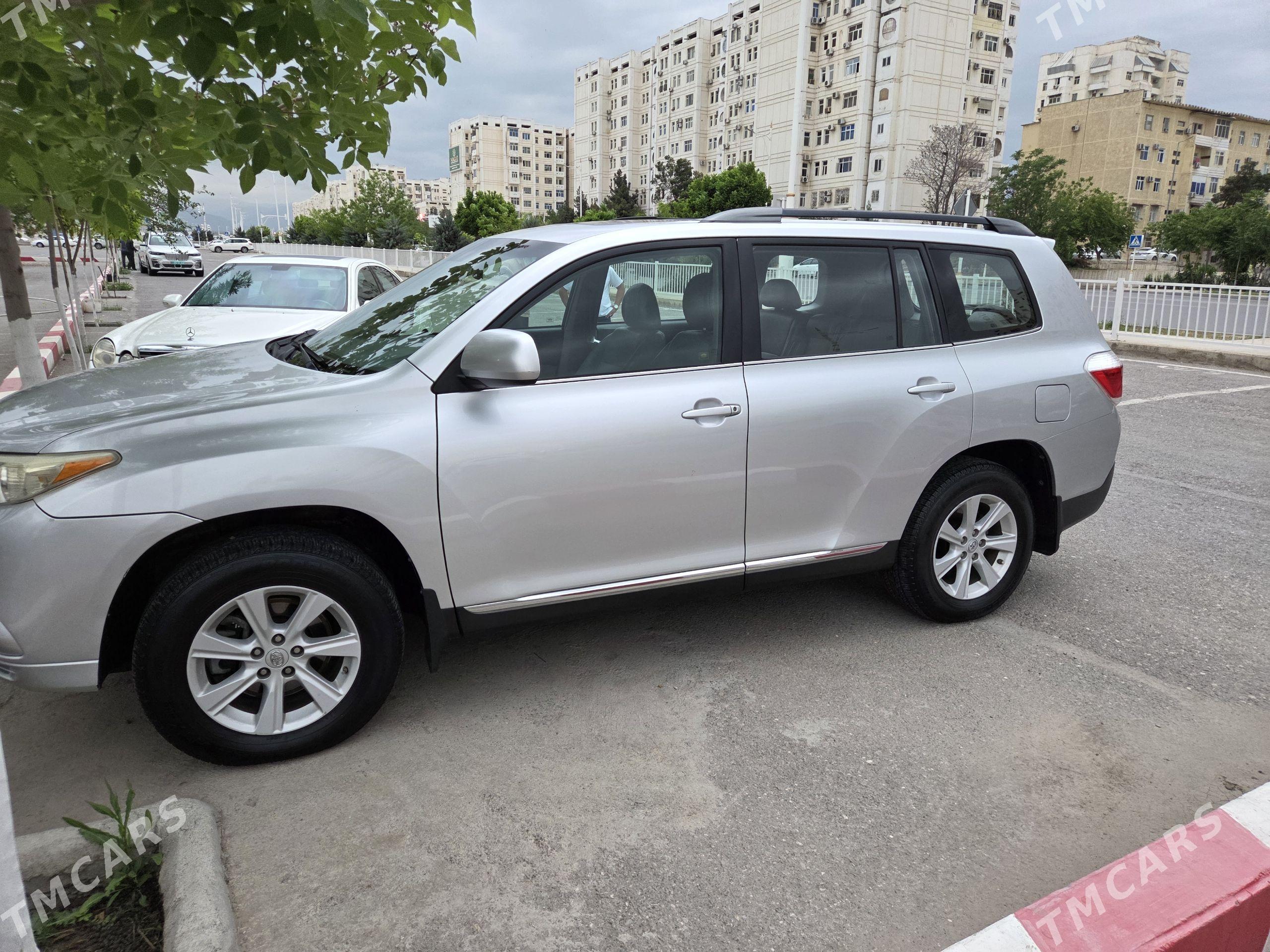 Toyota Highlander 2011 - 390 000 TMT - Ашхабад - img 1