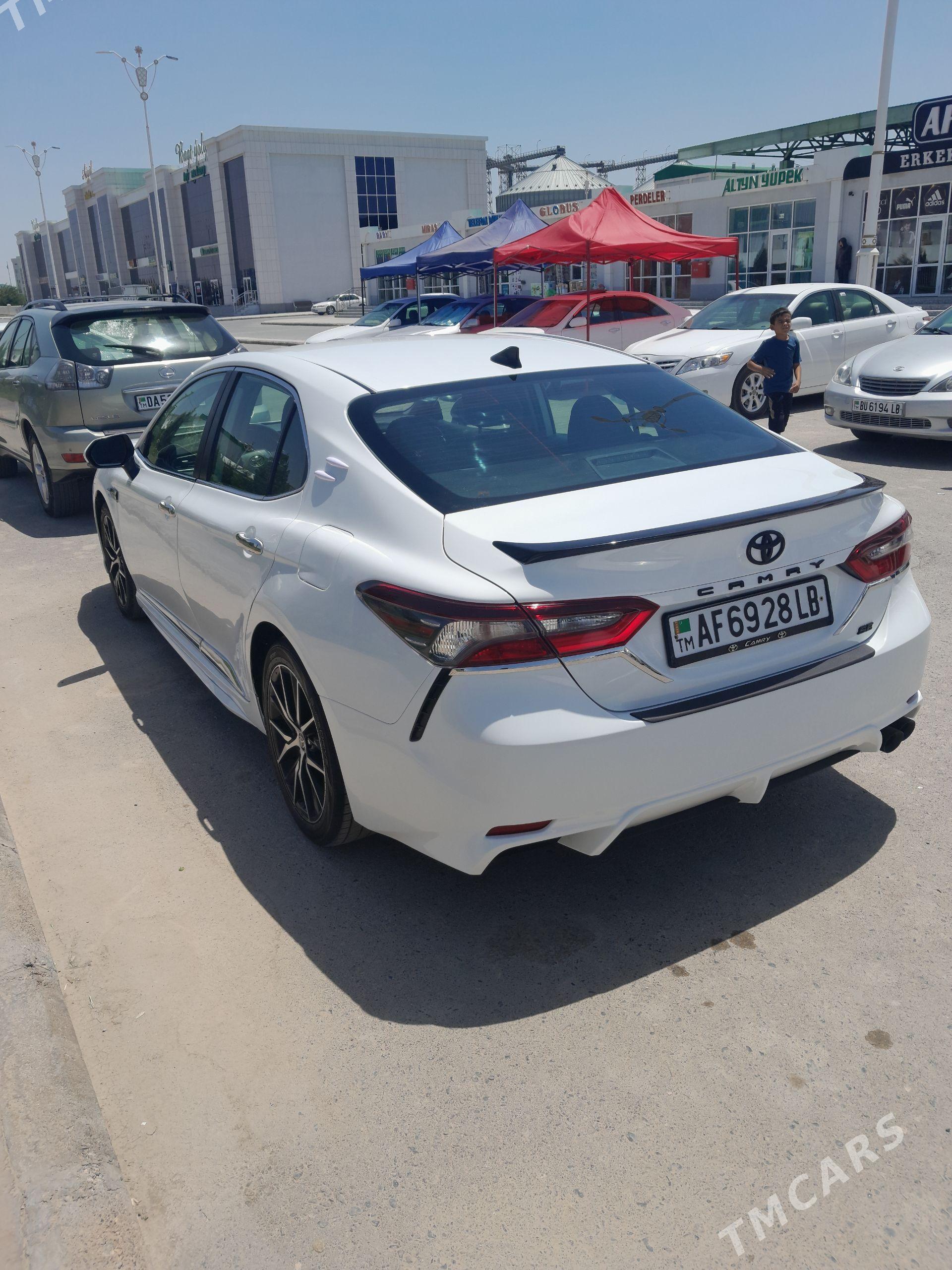 Toyota Camry 2023 - 360 000 TMT - Kerki - img 1