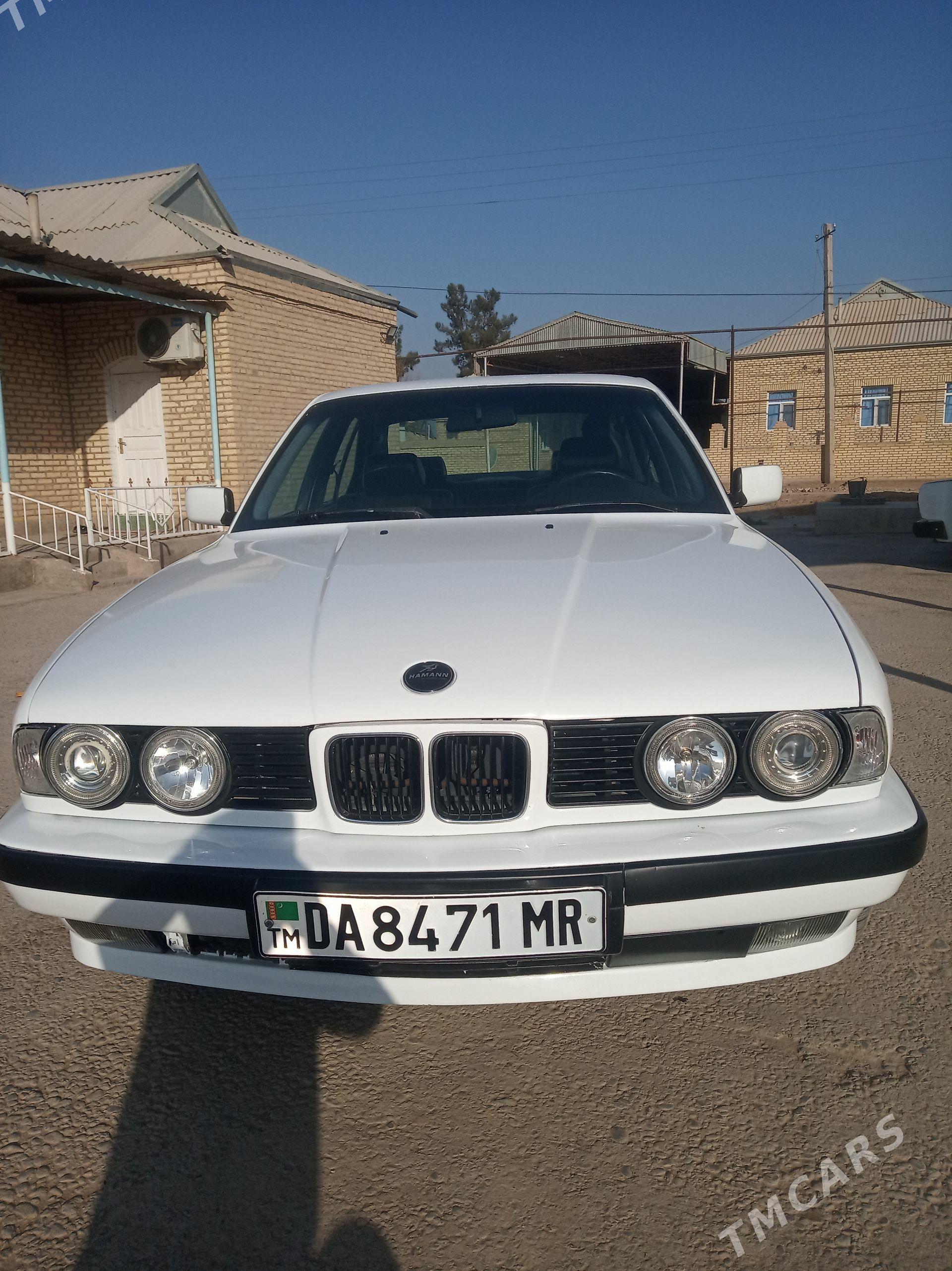 BMW 525 1980 - 70 000 TMT - Mary - img 1
