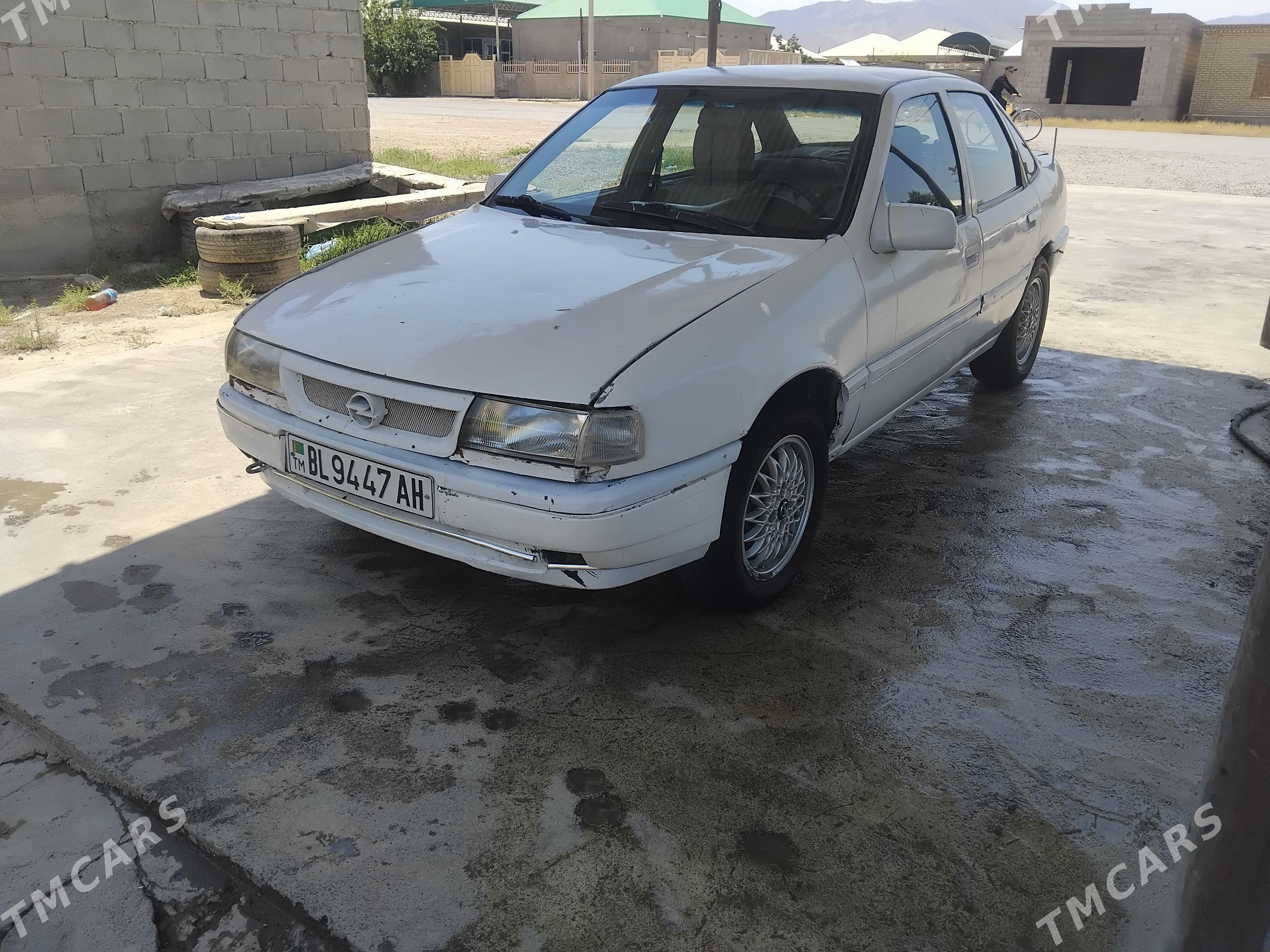 Opel Vectra 1991 - 26 000 TMT - Бахарден - img 1