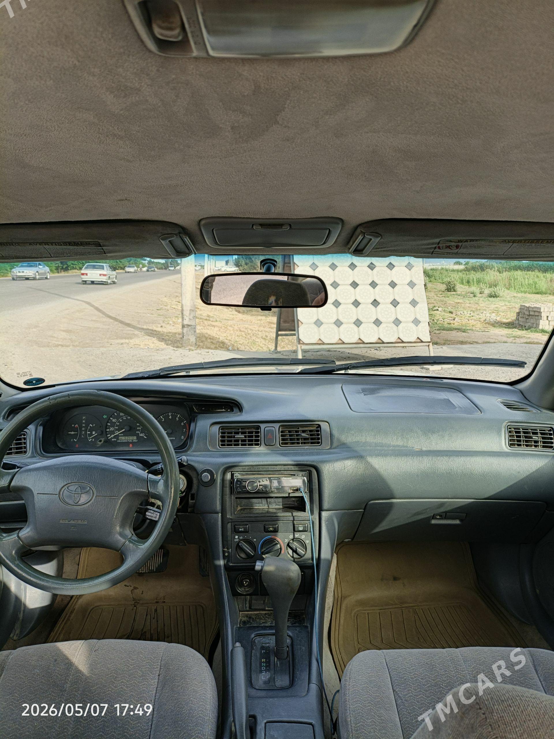 Toyota Camry 2000 - 129 000 TMT - Мары - img 1