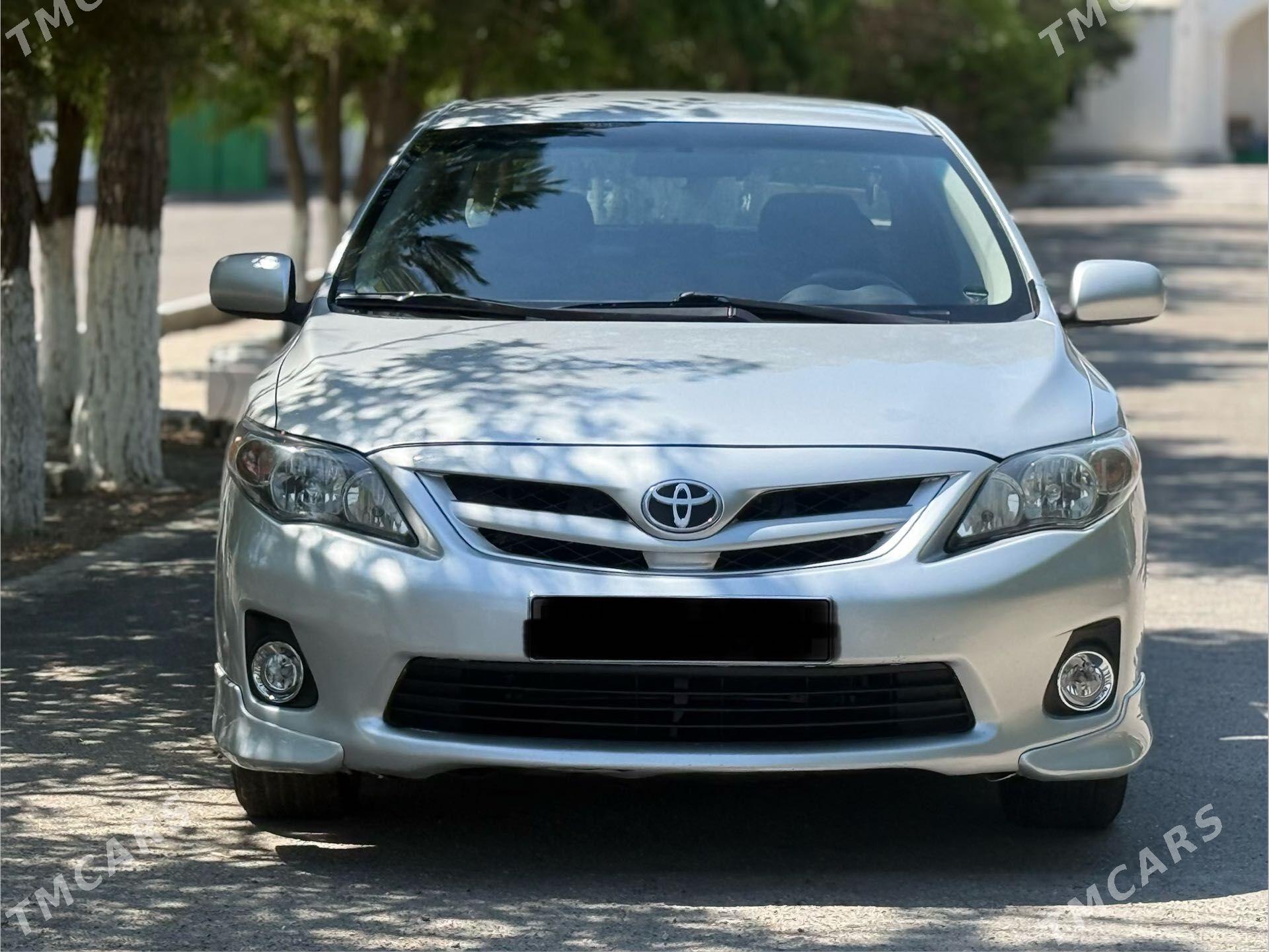 Toyota Corolla 2013 - 186 000 TMT - Туркменбаши - img 1