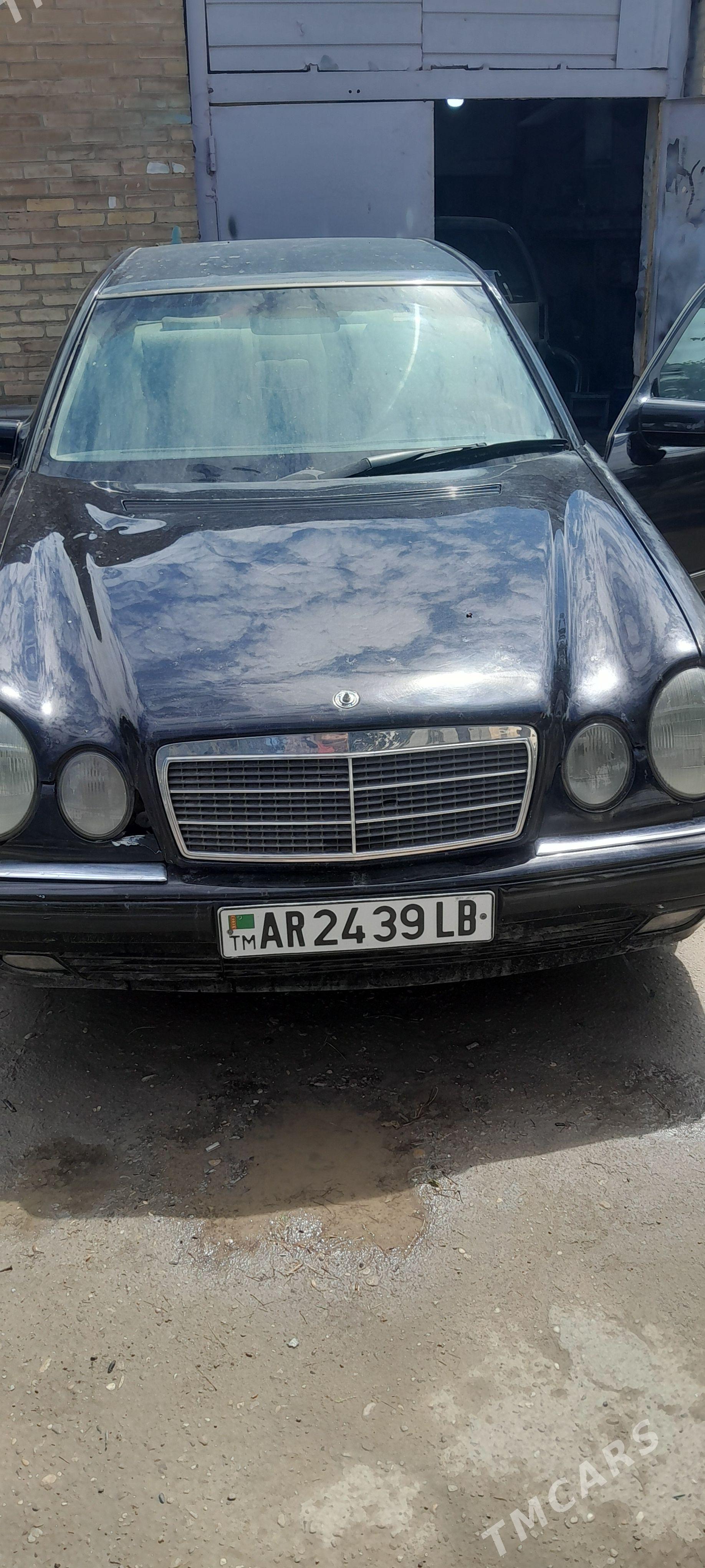 Mercedes-Benz 230E 1999 - 70 000 TMT - Türkmenabat - img 1