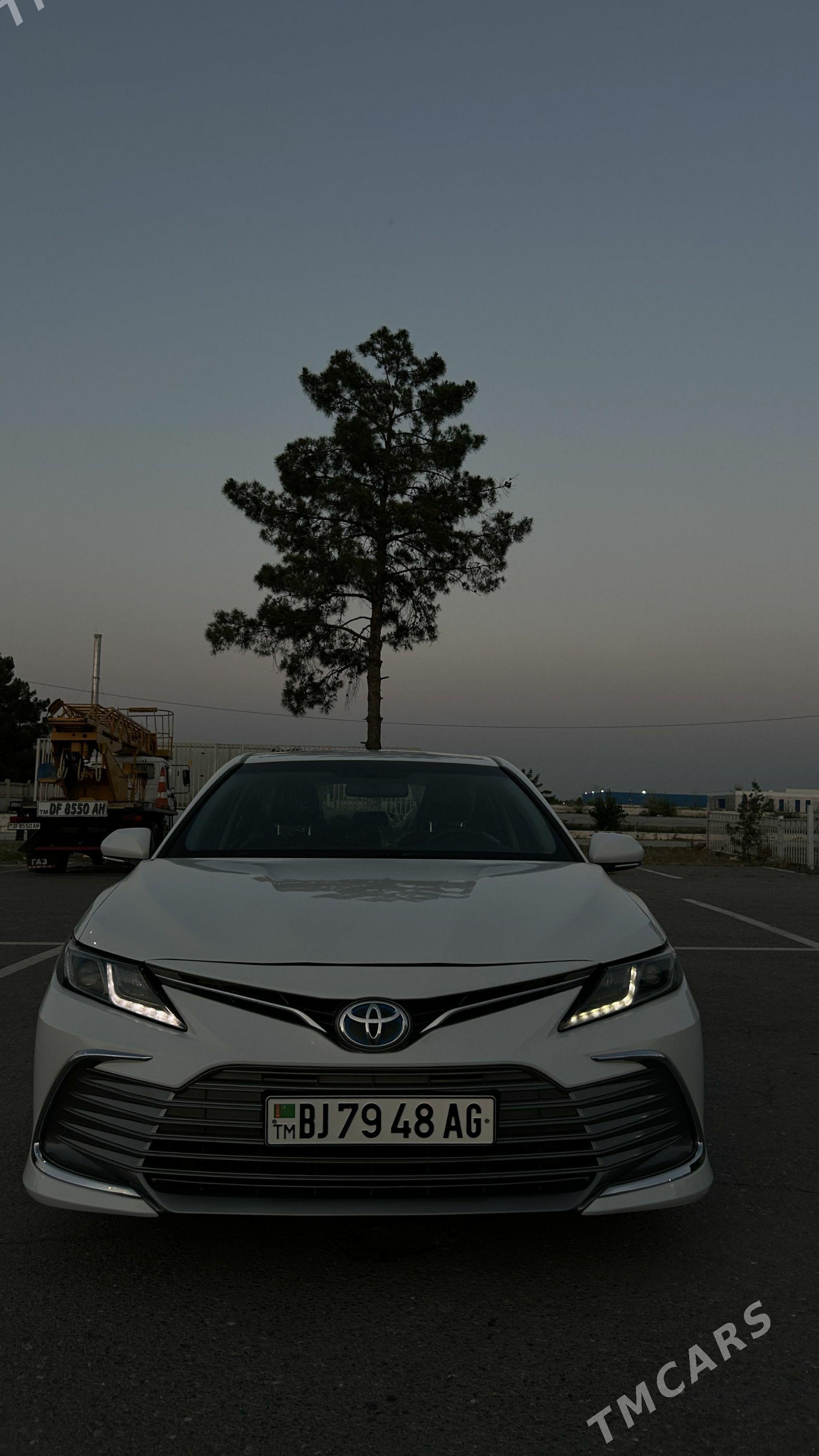 Toyota Camry Hybrid 2021 - 250 000 TMT - Ашхабад - img 1