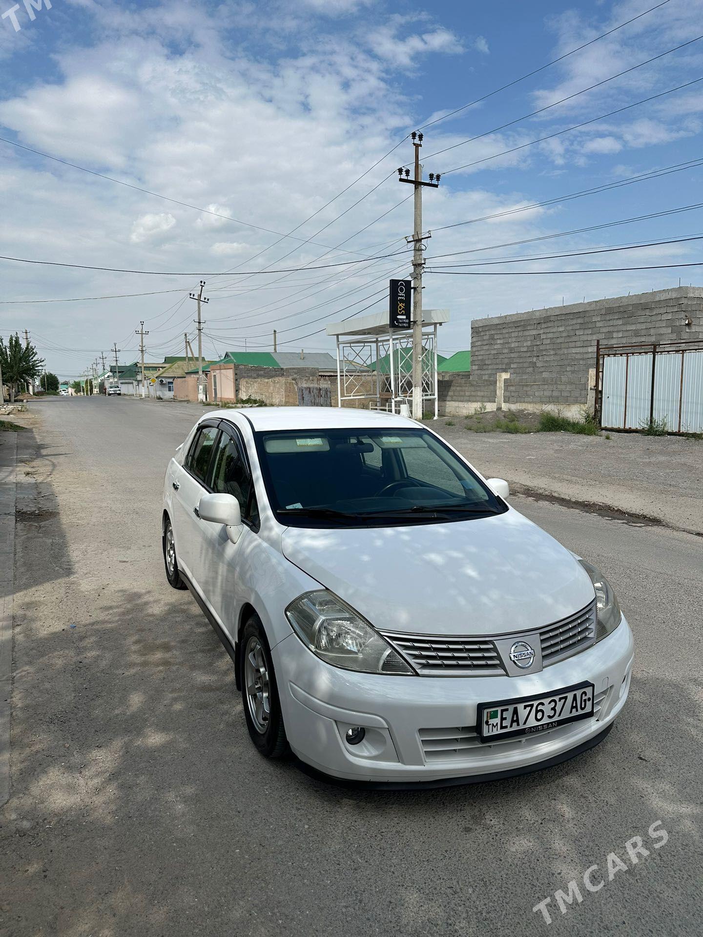 Nissan Versa 2009 - 135 000 TMT - Ашхабад - img 1