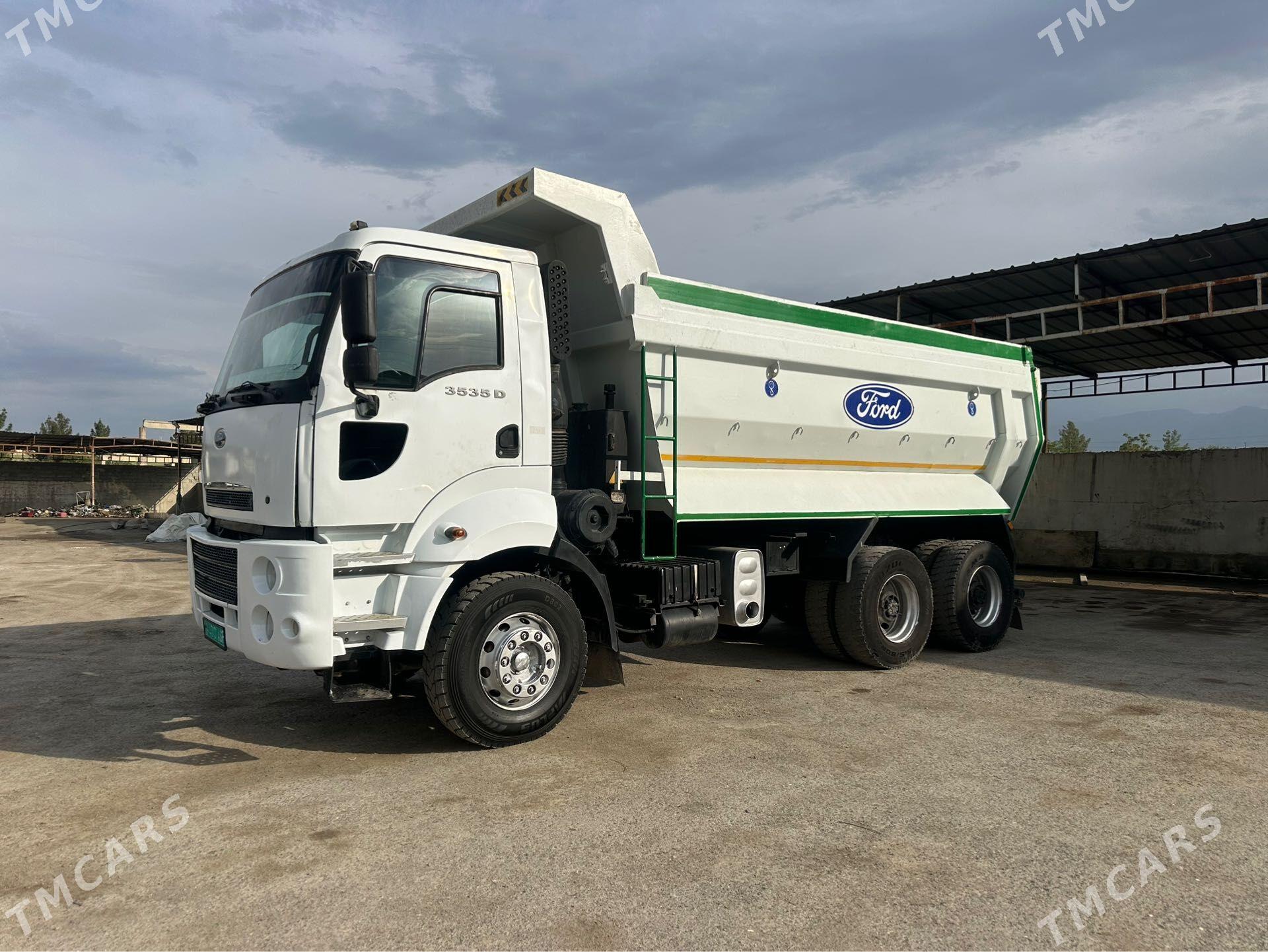 Ford Cargo 3536M 2015 - 560 000 TMT - Aşgabat - img 1