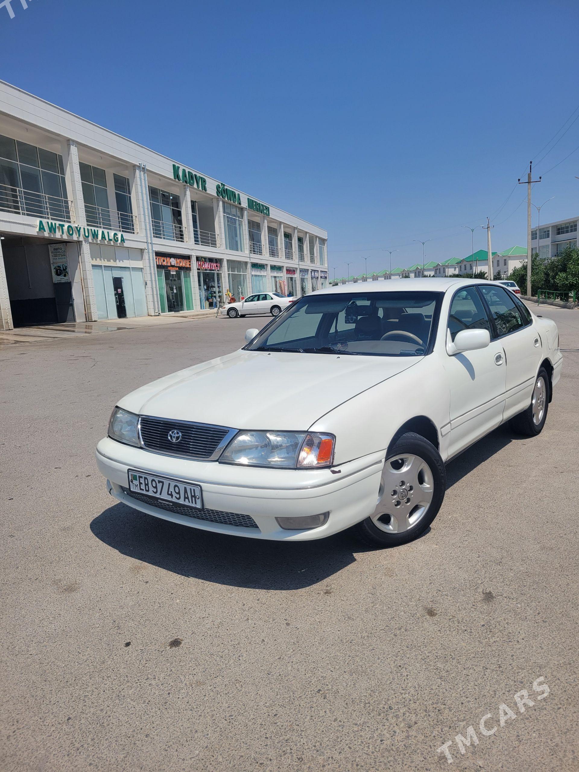 Toyota Avalon 1997 - 160 000 TMT - Теджен - img 1