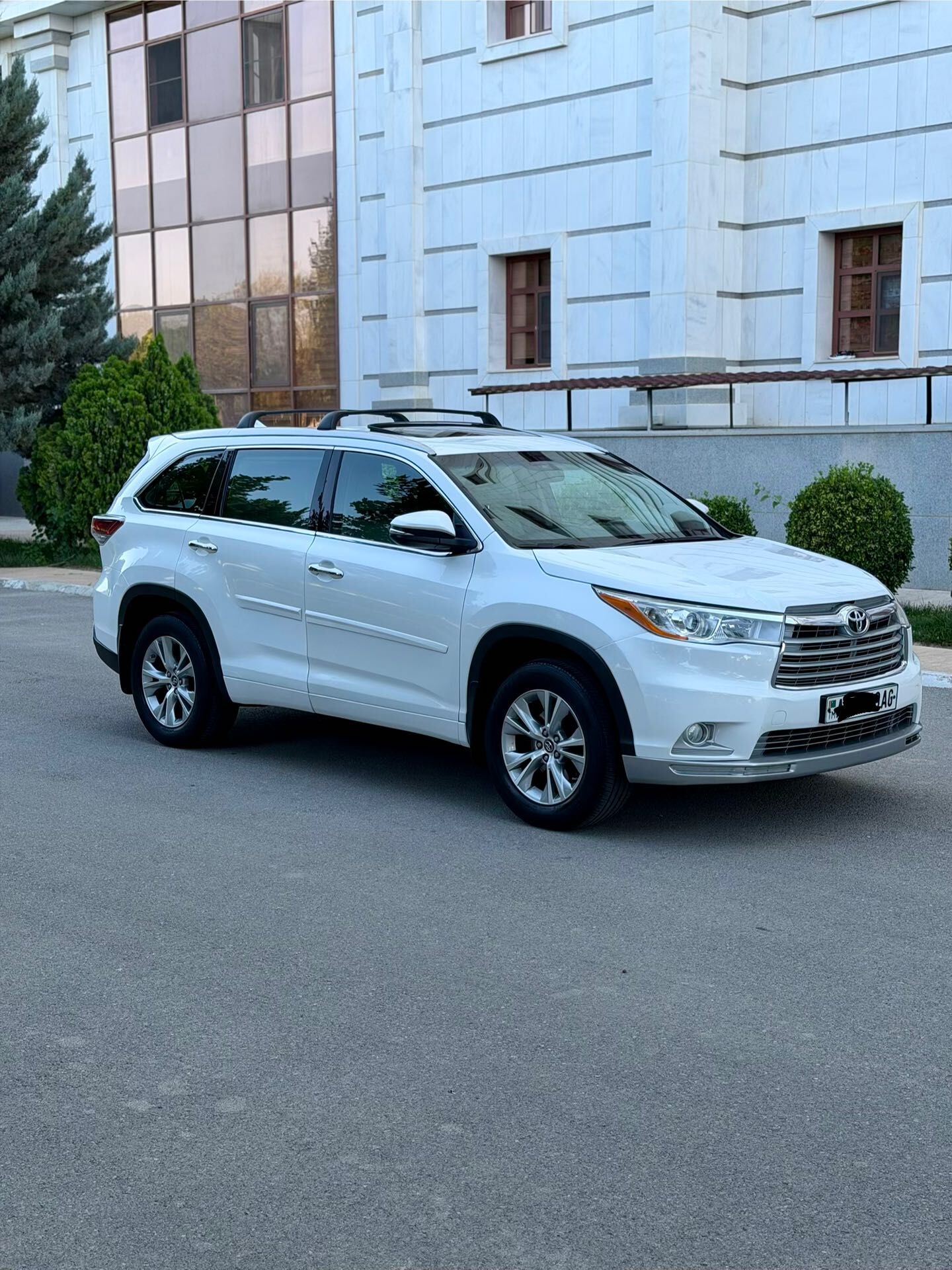 Toyota Highlander 2017 - 425 000 TMT - Ашхабад - img 1