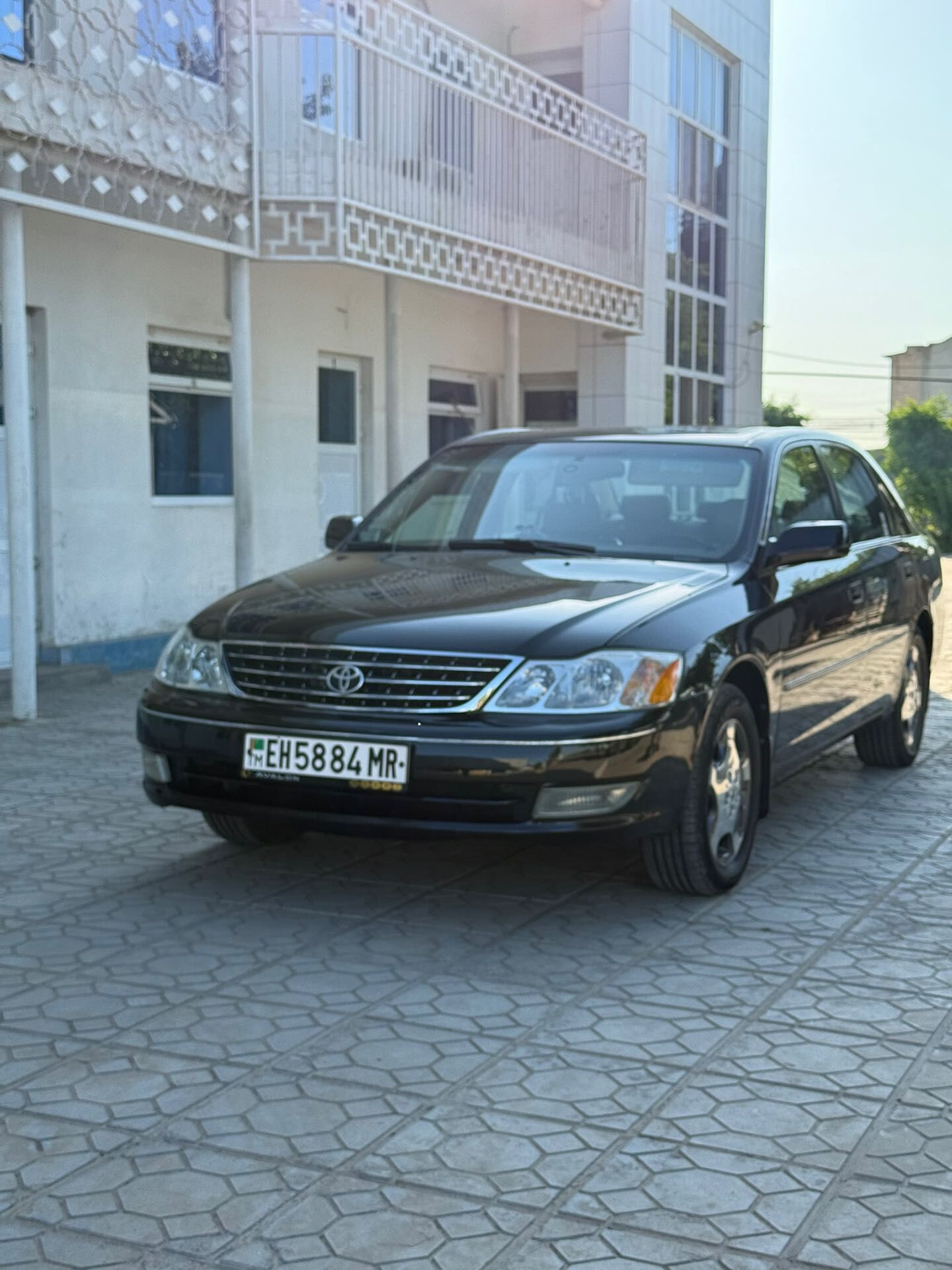 Toyota Avalon 2004 - 270 000 TMT - Mary - img 1