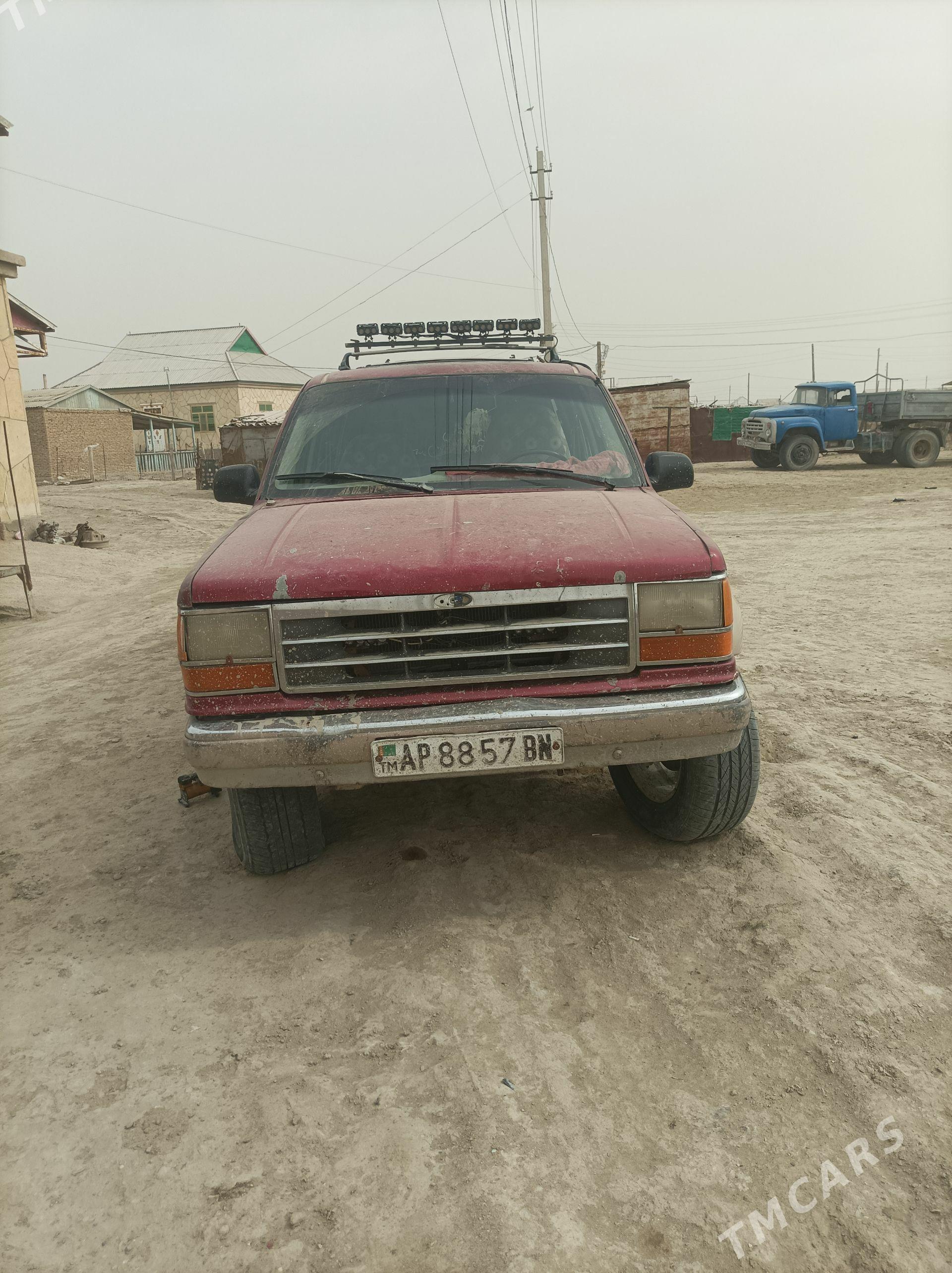Ford Explorer 1994 - 13 000 TMT - Этрек - img 1