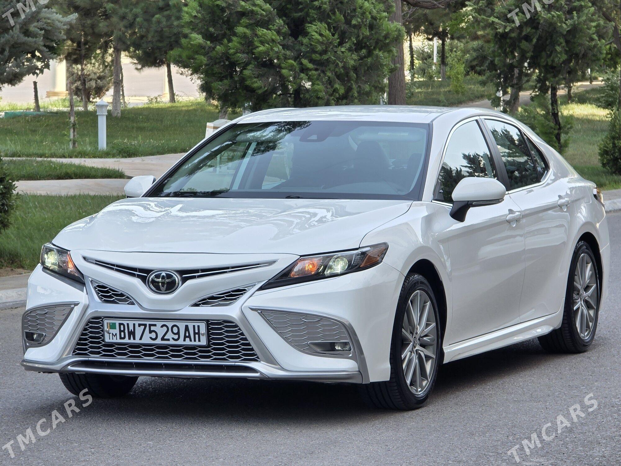 Toyota Camry 2022 - 351 000 TMT - Aşgabat - img 1