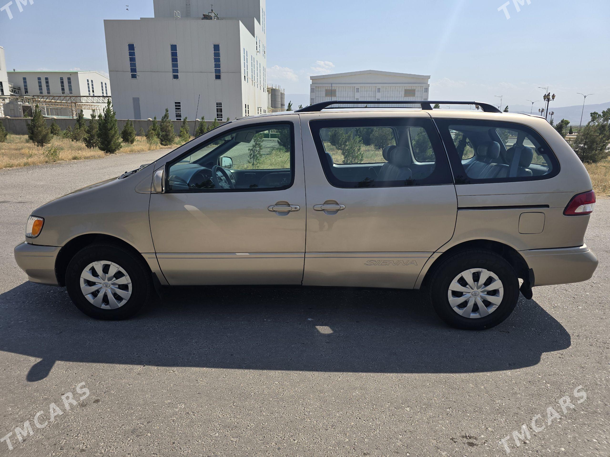 Toyota Sienna 2002 - 170 000 TMT - Ашхабад - img 1