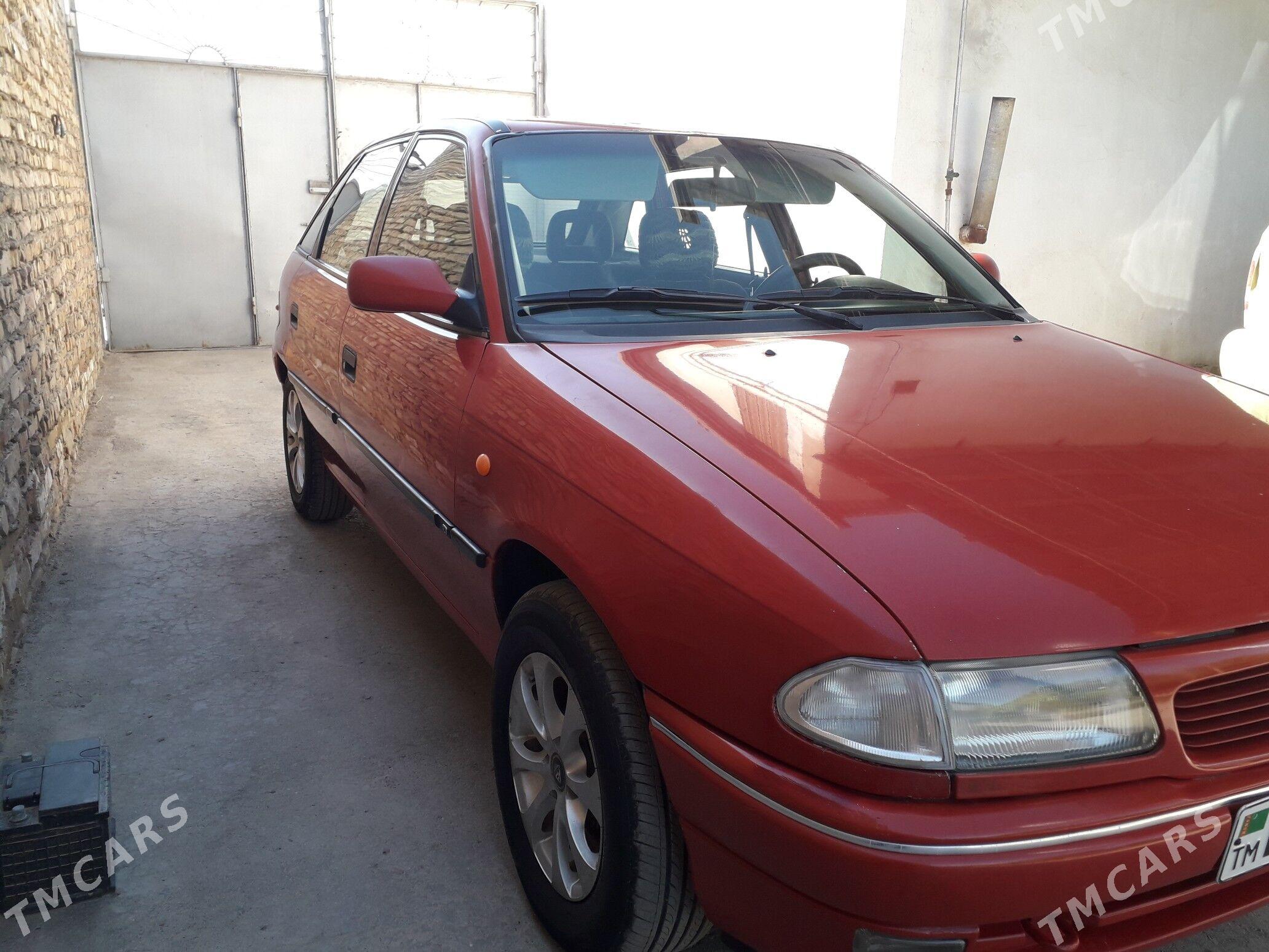 Opel Astra 1995 - 50 000 TMT - Saýat - img 1