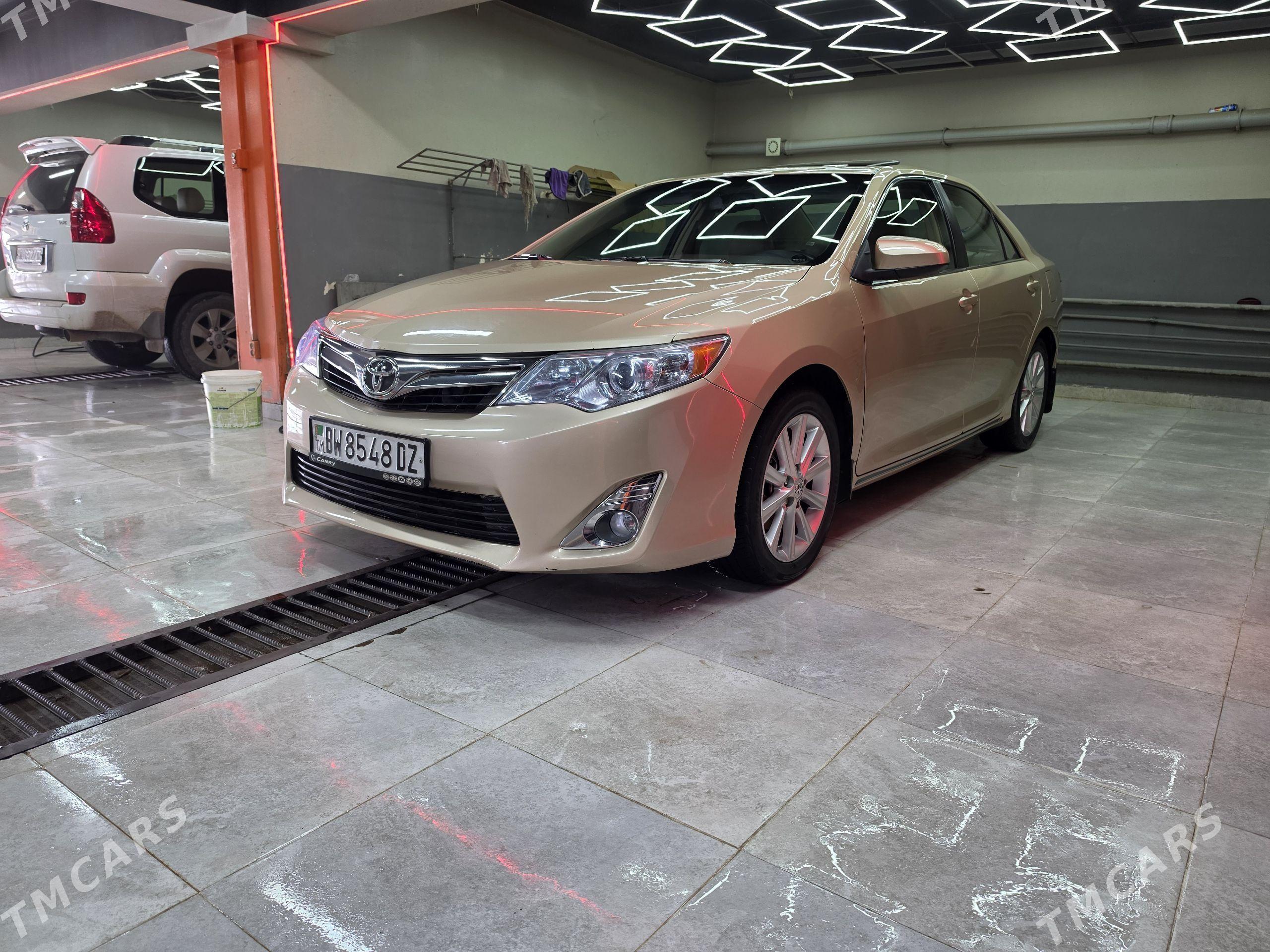 Toyota Camry 2012 - 260 000 TMT - Дашогуз - img 1