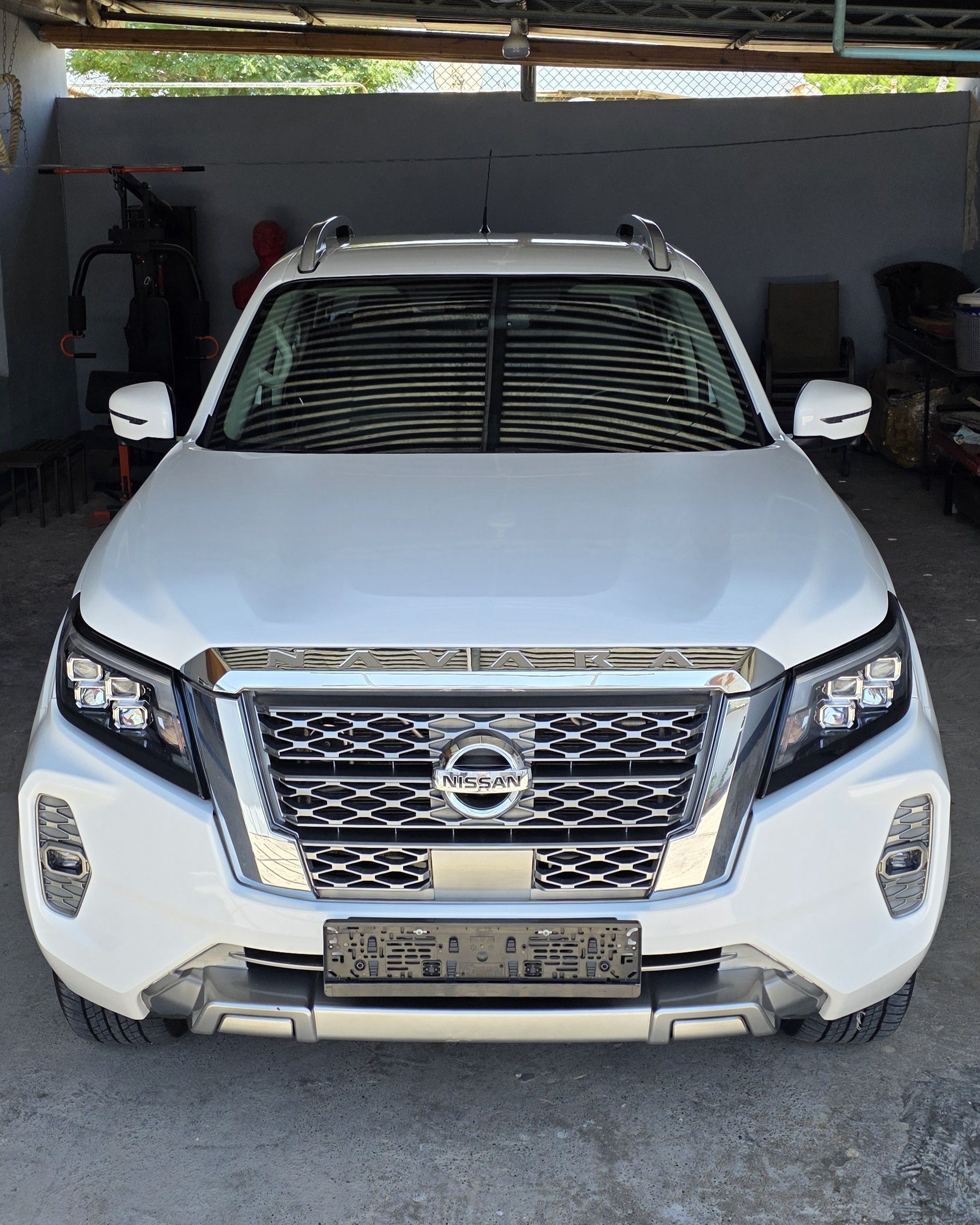 Nissan Navara 2023 - 448 500 TMT - Ашхабад - img 1