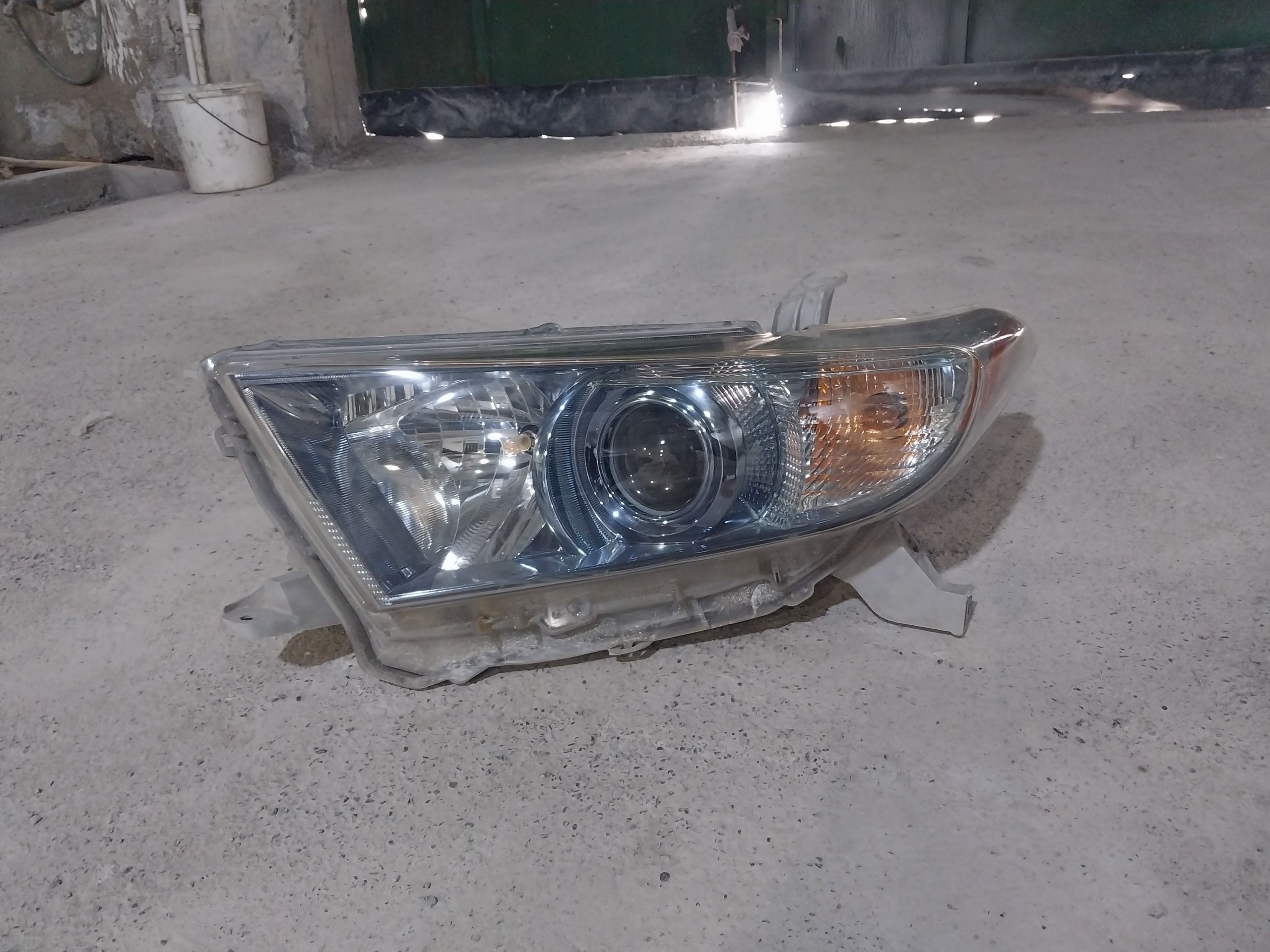 Toyota Highlander 1 000 TMT - Хитровка - img 1