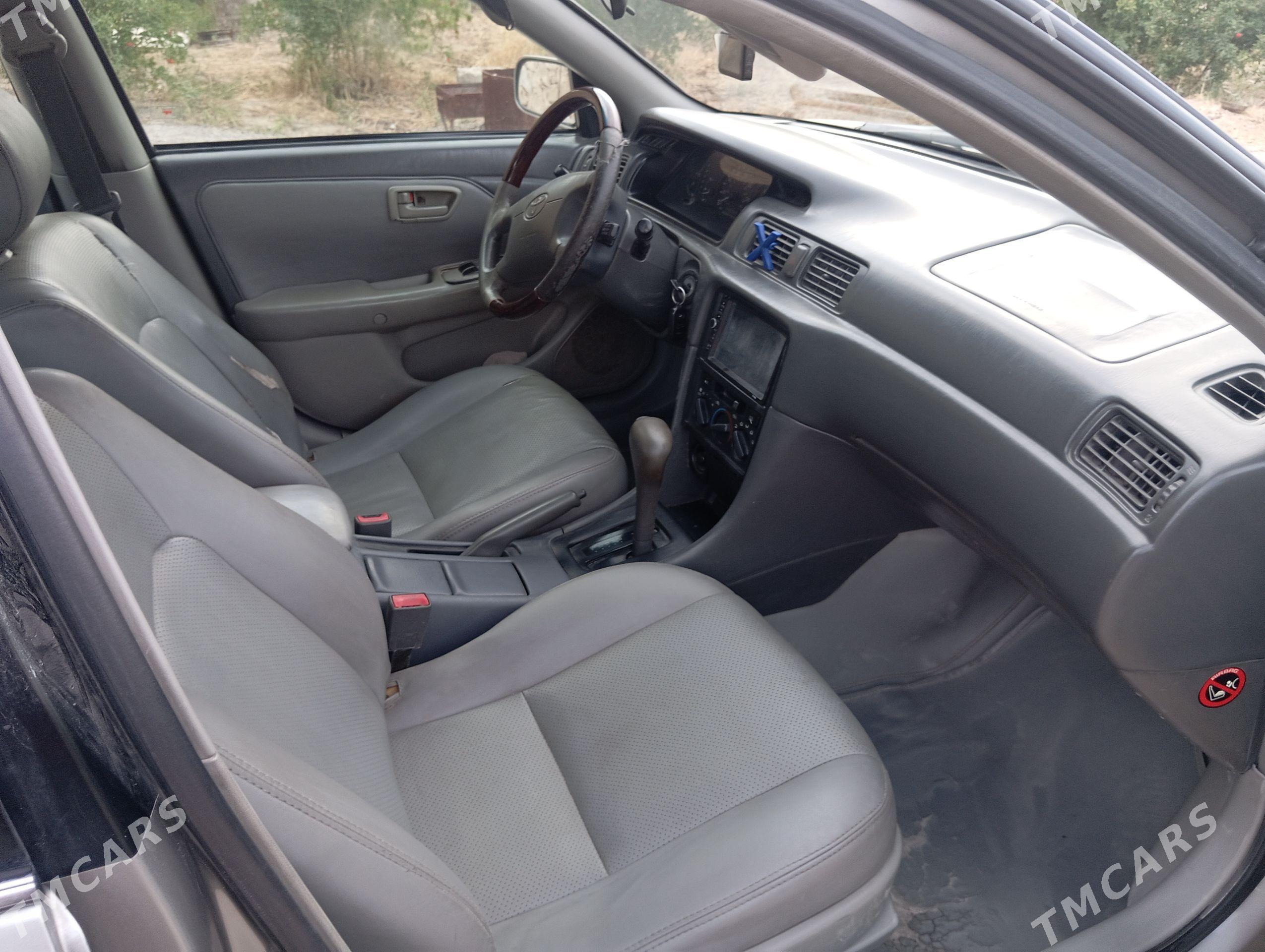 Toyota Camry 1997 - 140 000 TMT - Гызыларбат - img 1