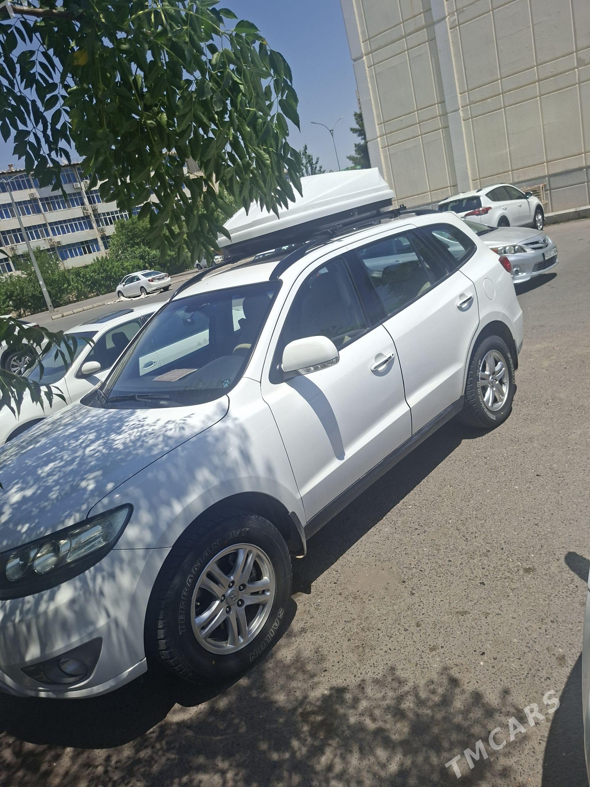 Hyundai Santa Fe 2012 - 250 000 TMT - Ашхабад - img 1