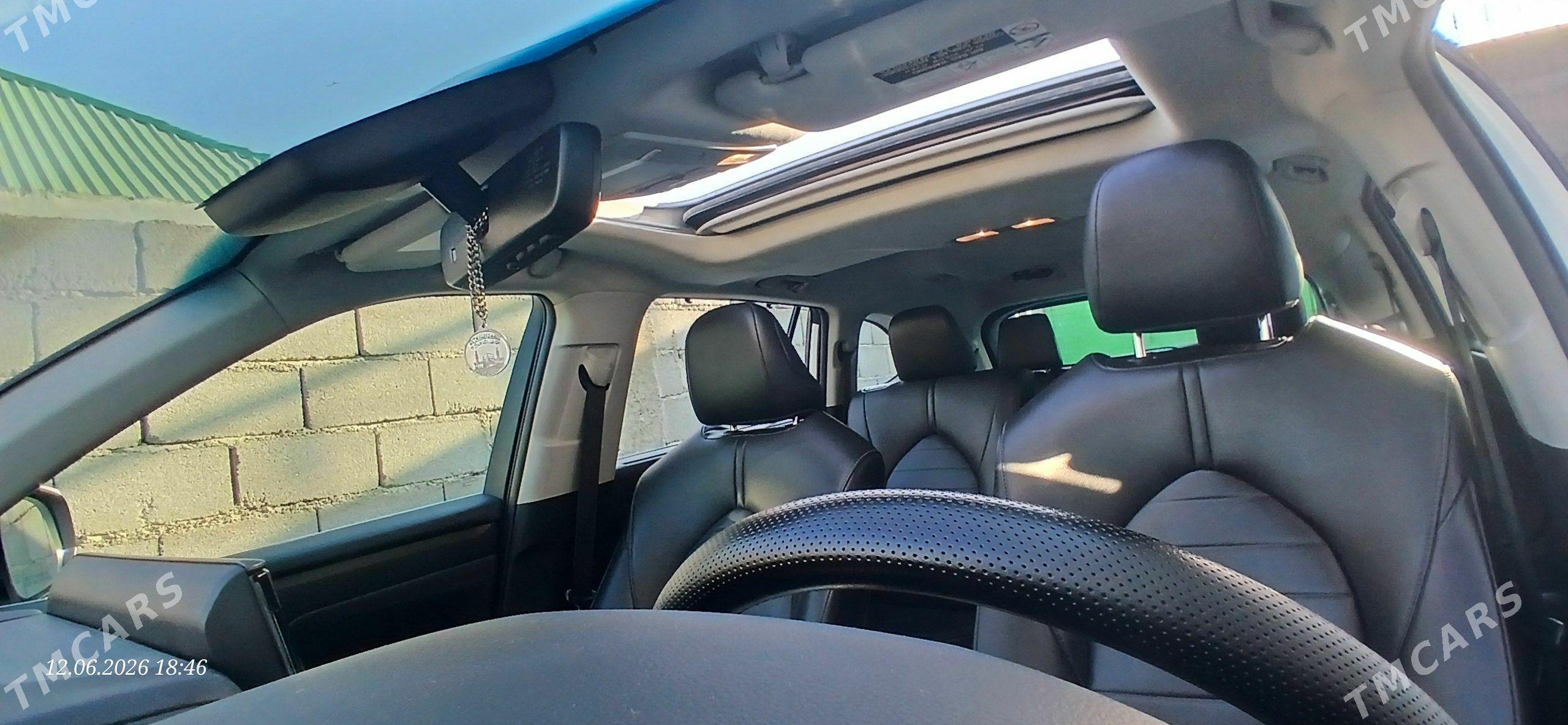 Toyota Highlander 2021 - 560 000 TMT - Garadamak - img 1