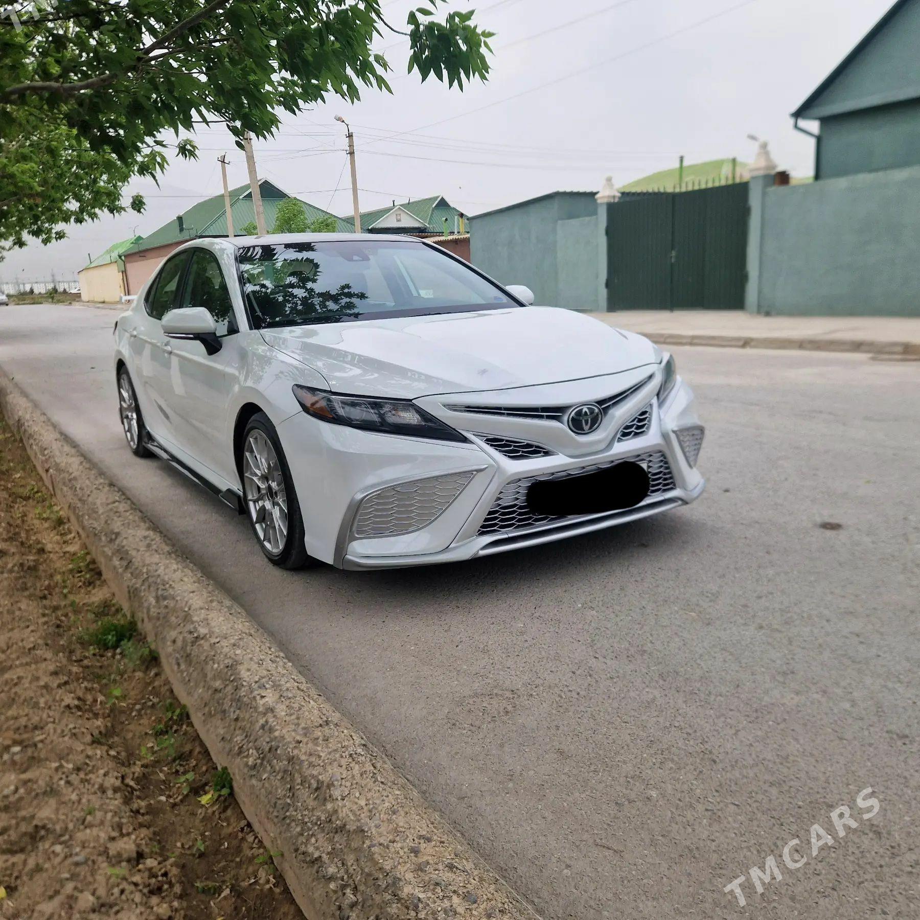 Toyota Camry 2022 - 460 000 TMT - Ашхабад - img 1