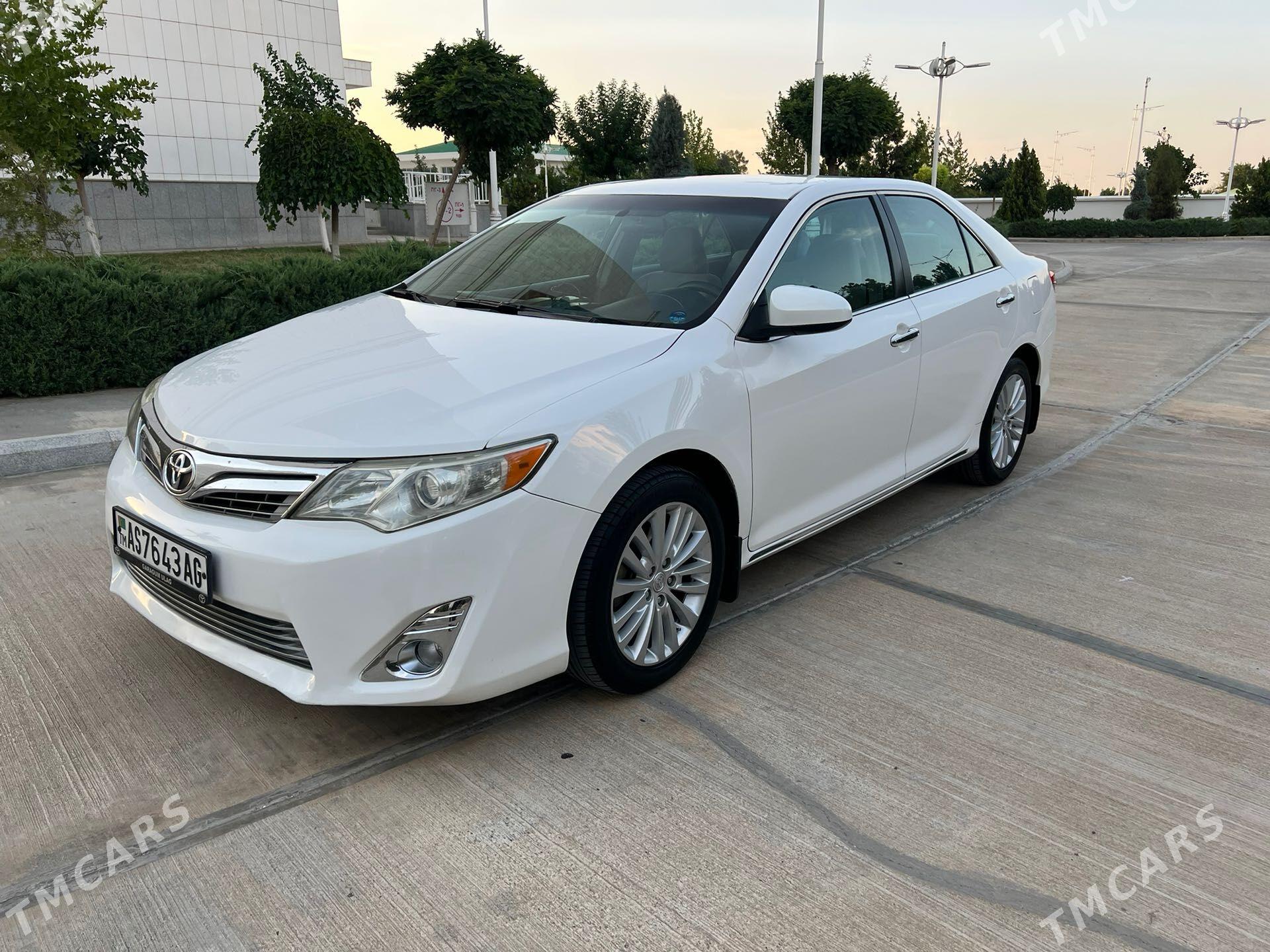 Toyota Camry 2014 - 245 000 TMT - Ашхабад - img 1