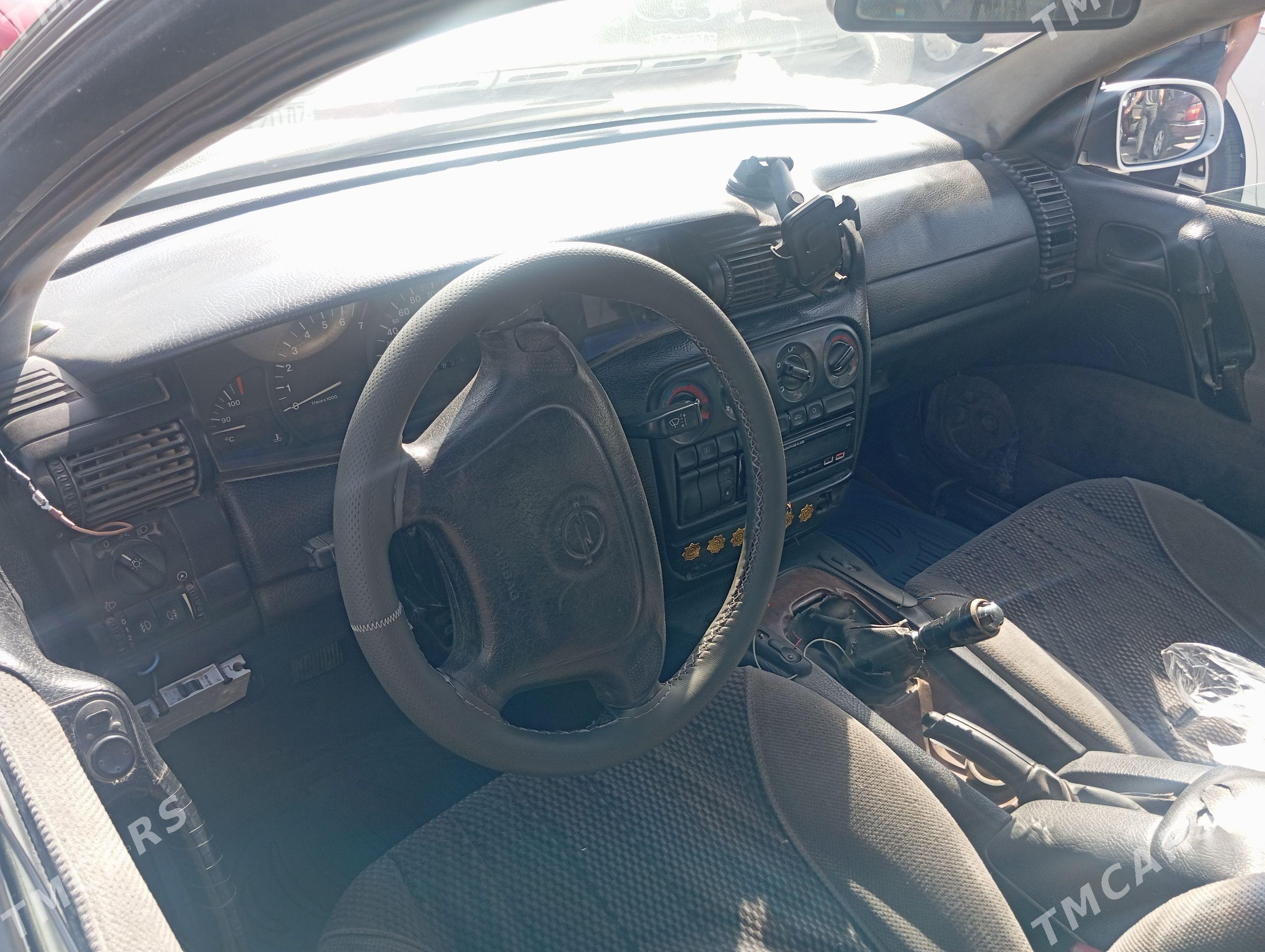 Opel Omega 1995 - 20 000 TMT - Дашогуз - img 1